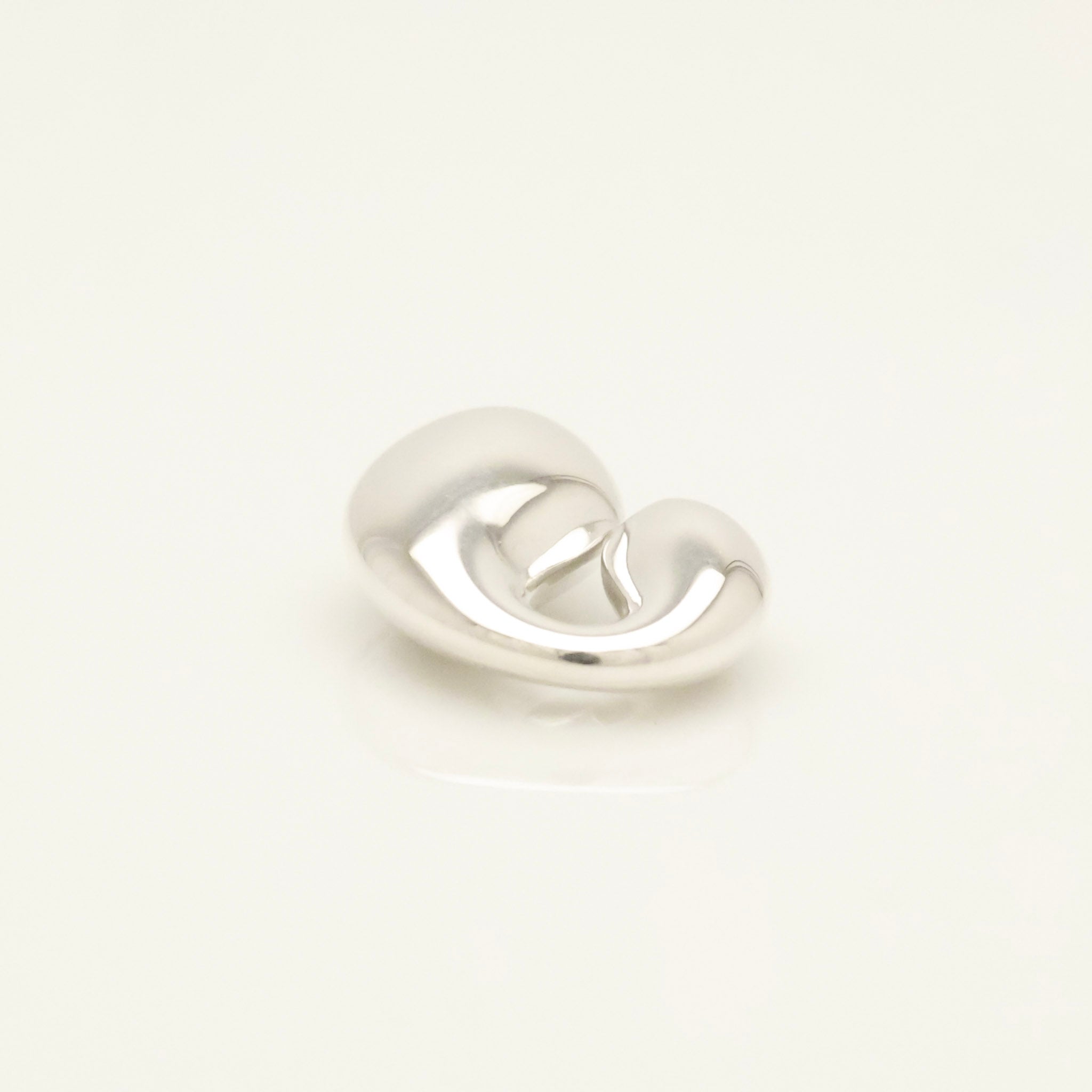 TIFFANY&Co. ダブル ティアドロップ エルサペレッティ チャーム AG925