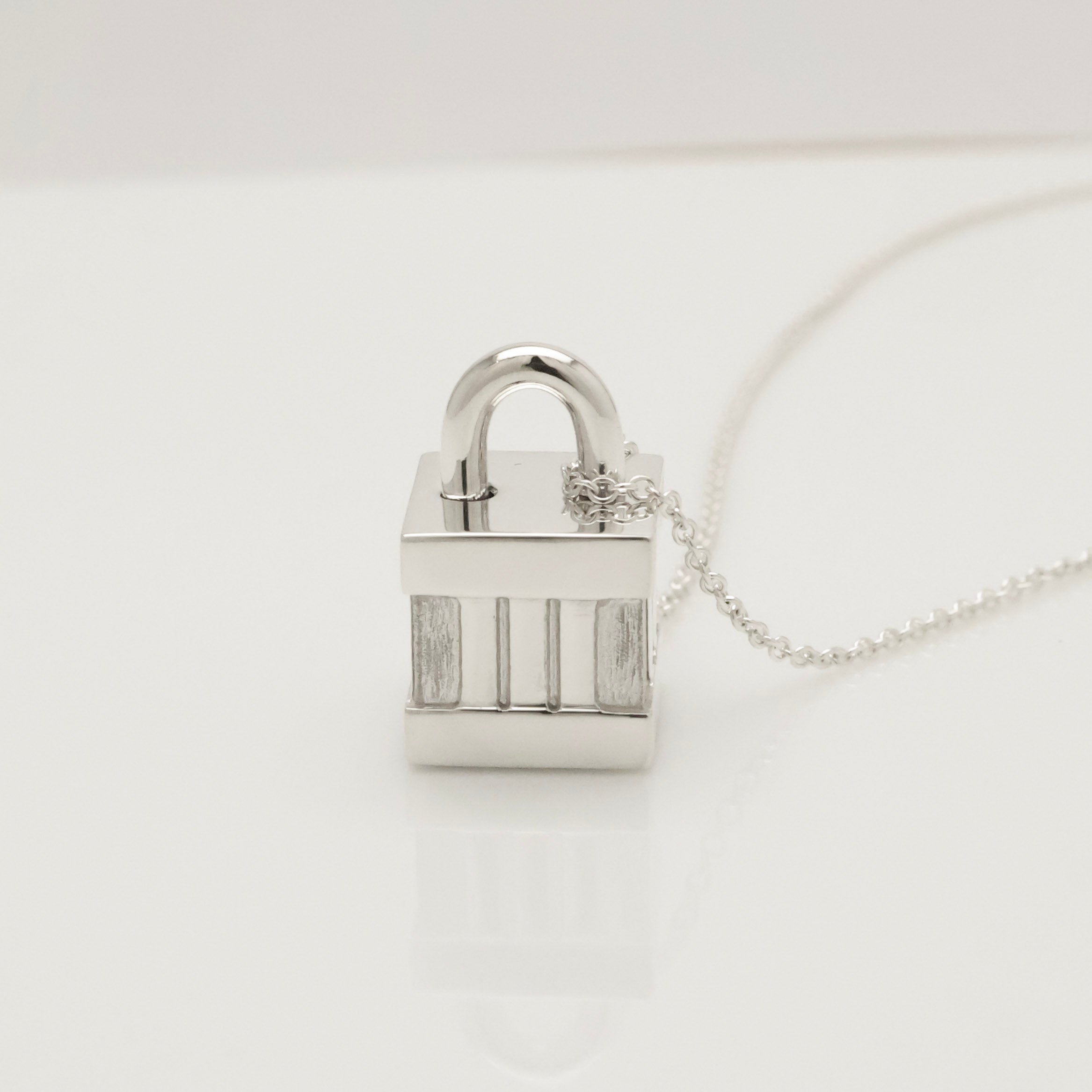 Tiffany & Co. Atlas Cube Lock Padlock Necklace Pendant Sterling Silver 925 