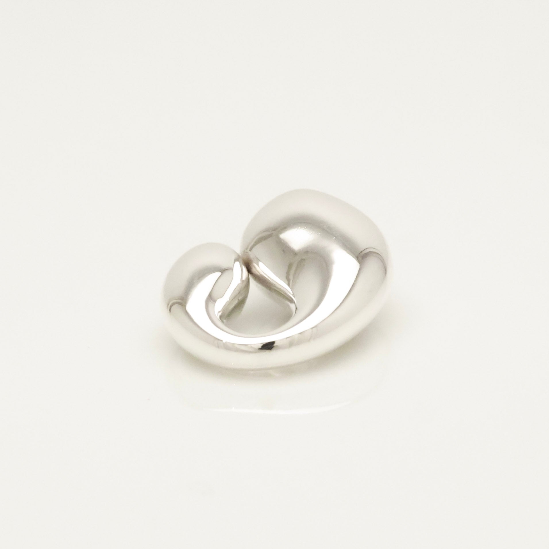 TIFFANY&Co. ダブル ティアドロップ エルサペレッティ チャーム AG925