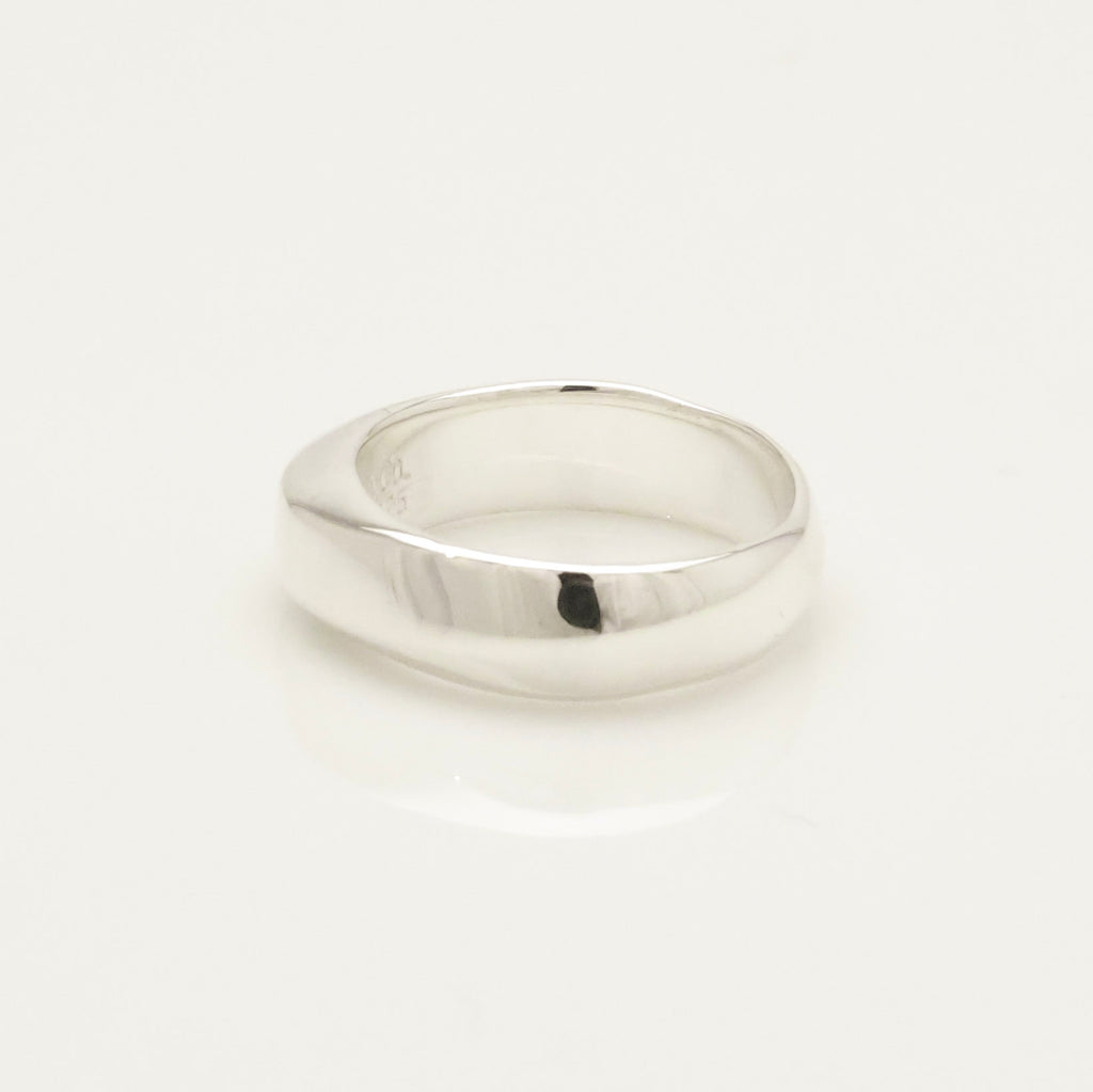 TIFFANY&Co. ナイフエッジ リング 6 号 AG925