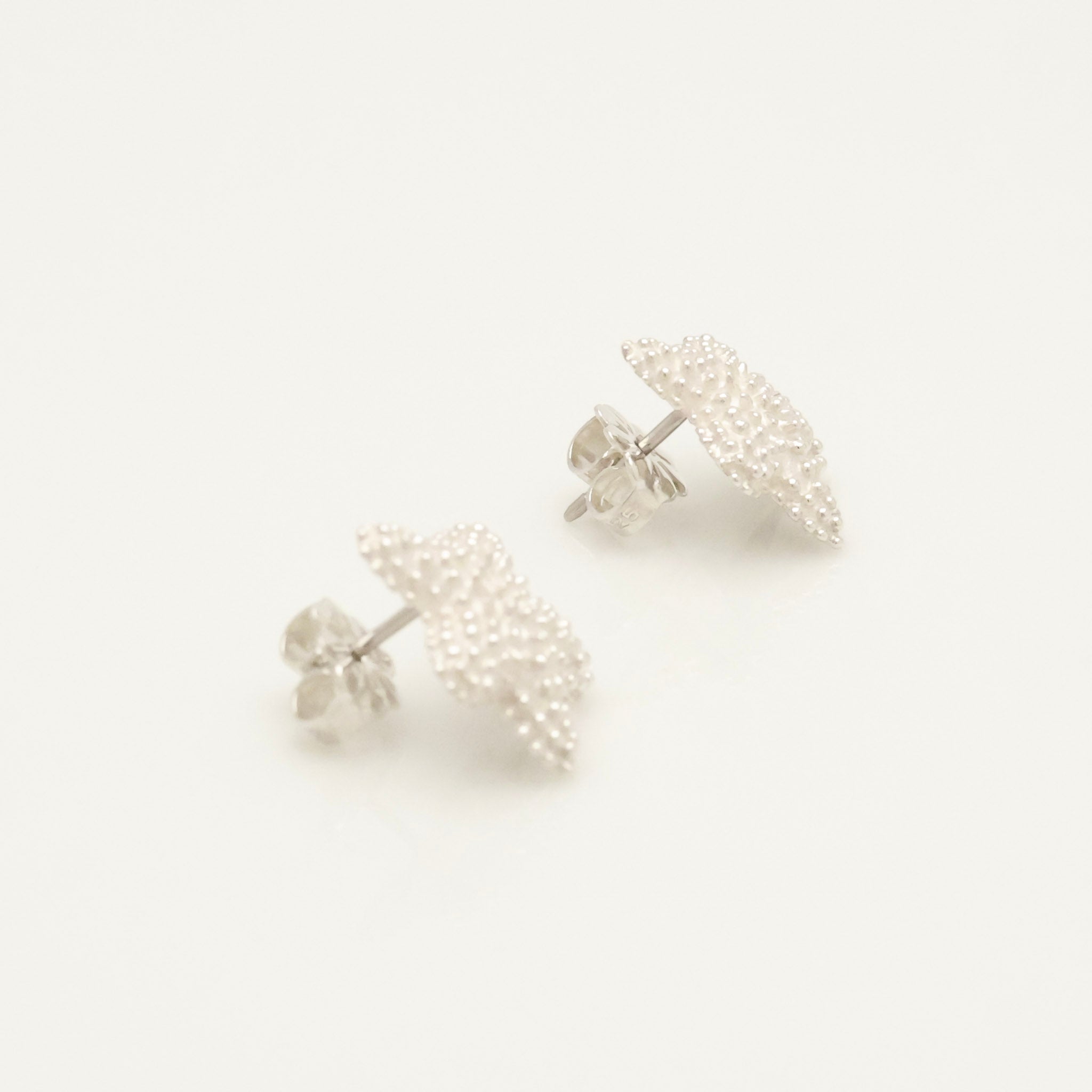 TIFFANY&Co. ビーズ スター フィッシュ スタッド ピアス AG925