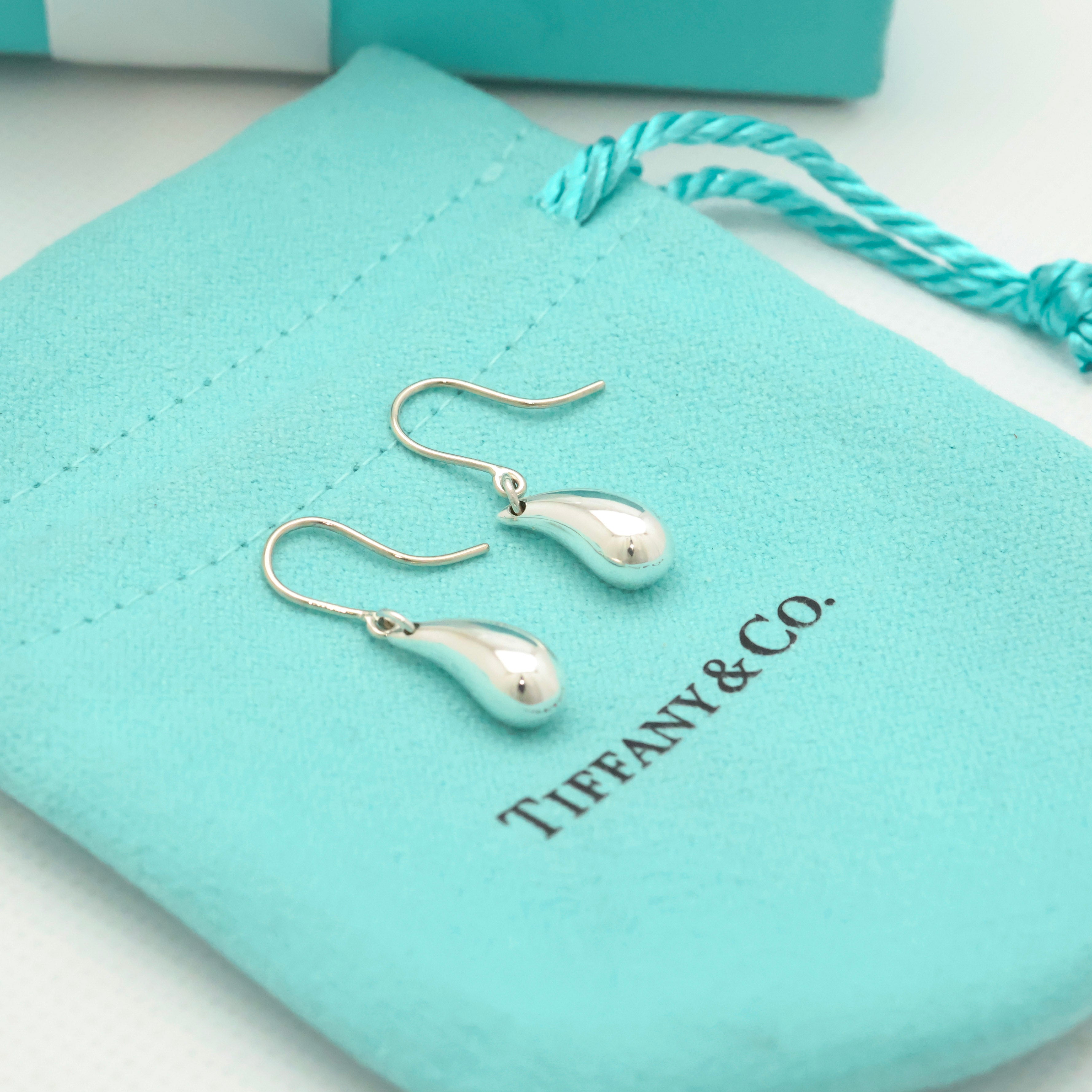 Tiffany & Co. Peretti Teardrop Dangle Earrings Sterling Silver 925