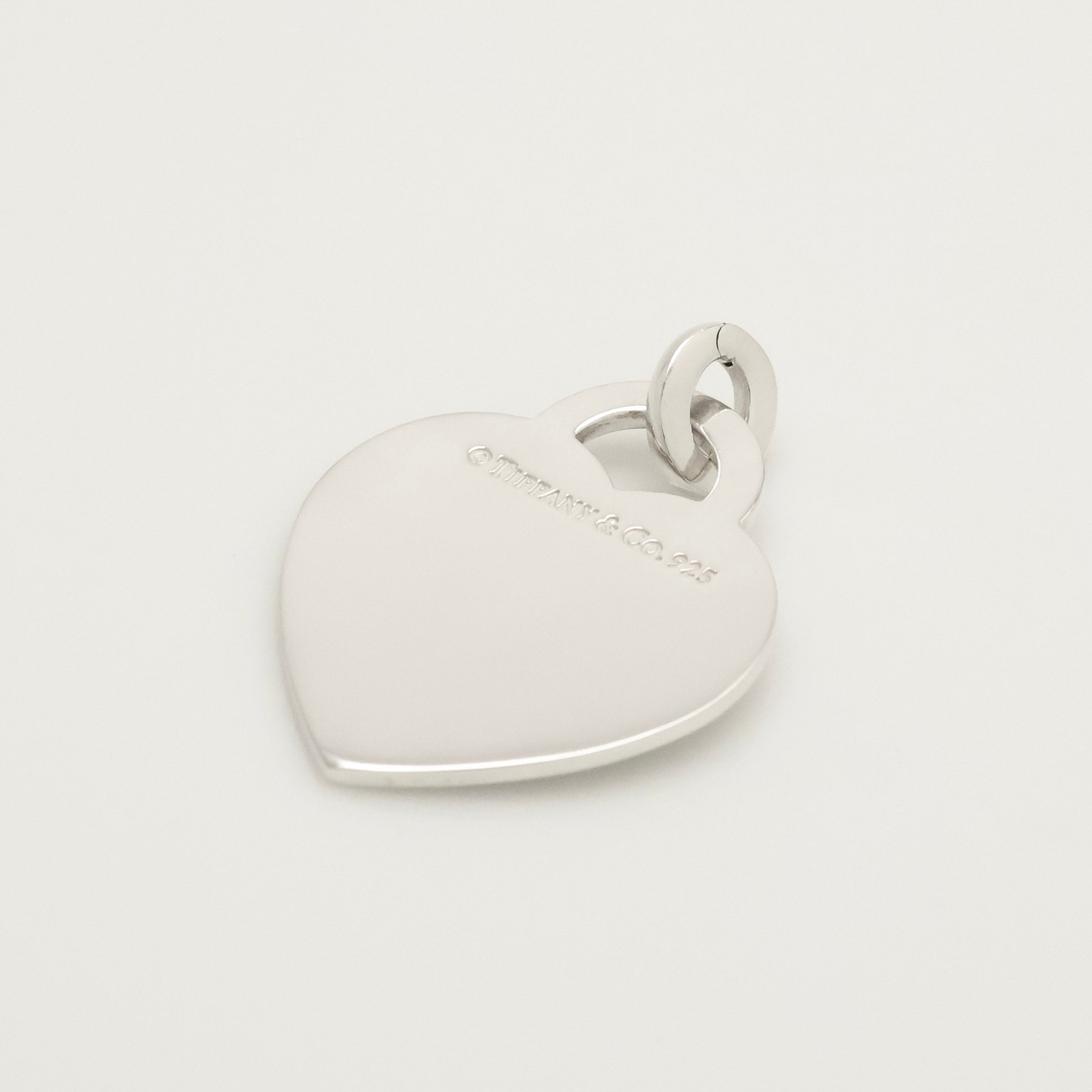 TIFFANY&Co. ミディアム ハート タグ チャーム AG925