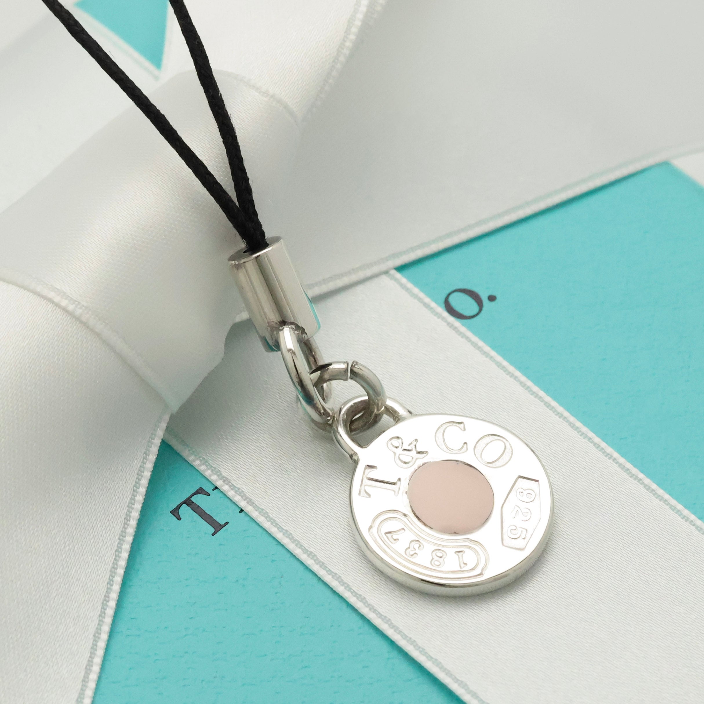 TIFFANY&Co. 1837 ロゴ ラウンド サークル ピンク エナメル ストラップ AG925