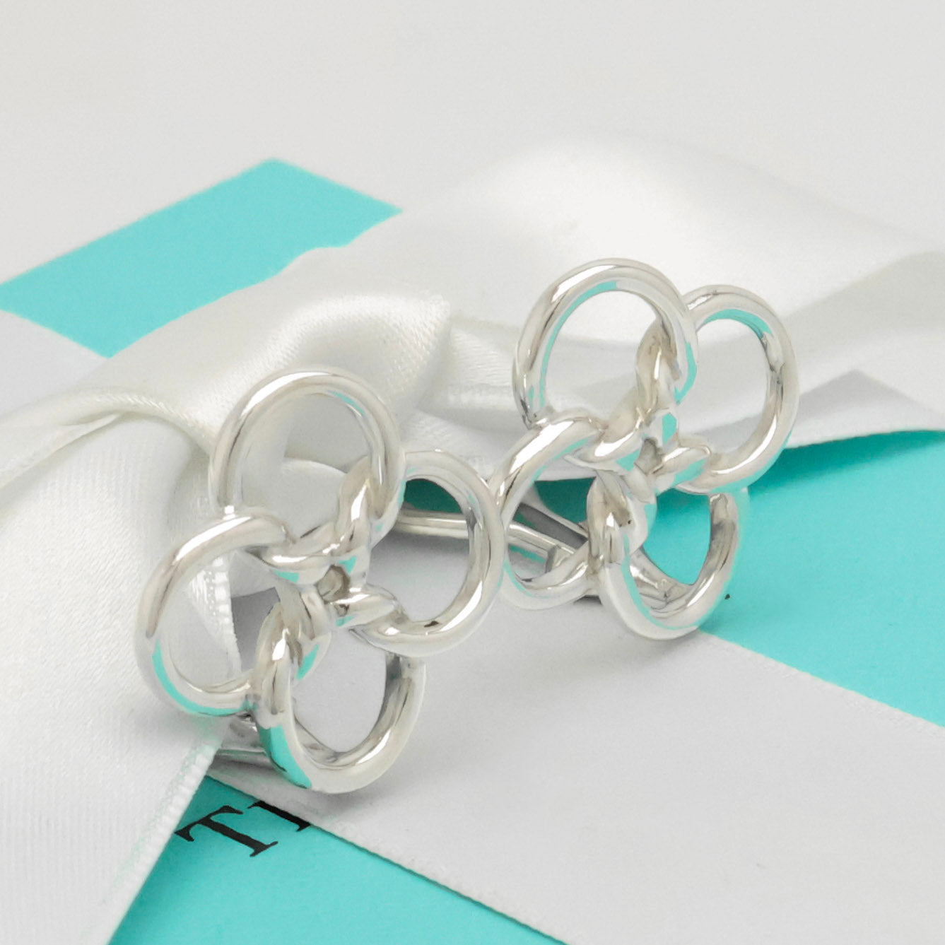 Tiffany & Co. Quadrifoglio Four Leaf Clover Clip-On Earrings Sterling Silver 925