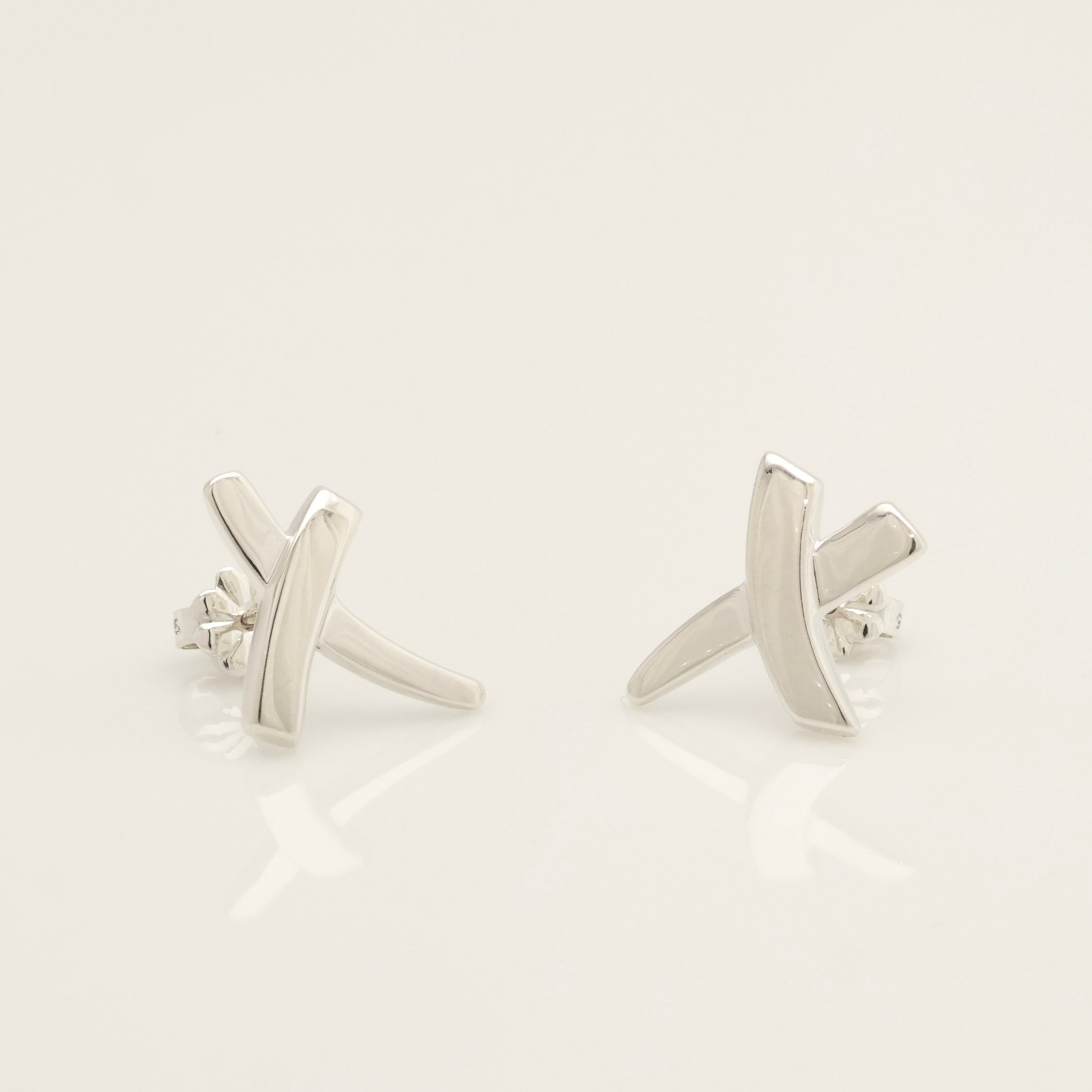 TIFFANY&Co. キス クロス パロマピカソ スタッド ピアス AG925
