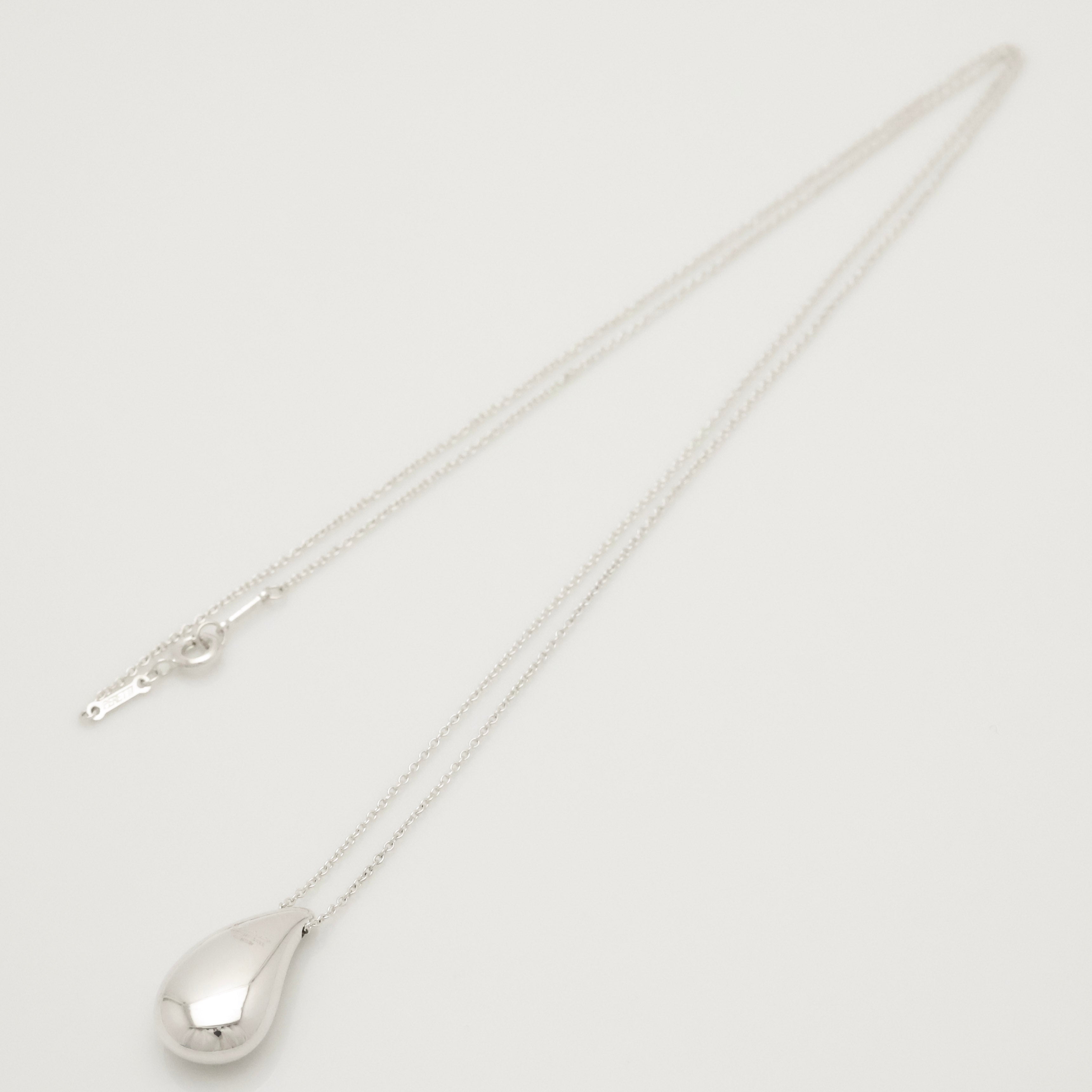TIFFANY&Co. ラージ ティアドロップ エルサペレッティ ネックレス AG925