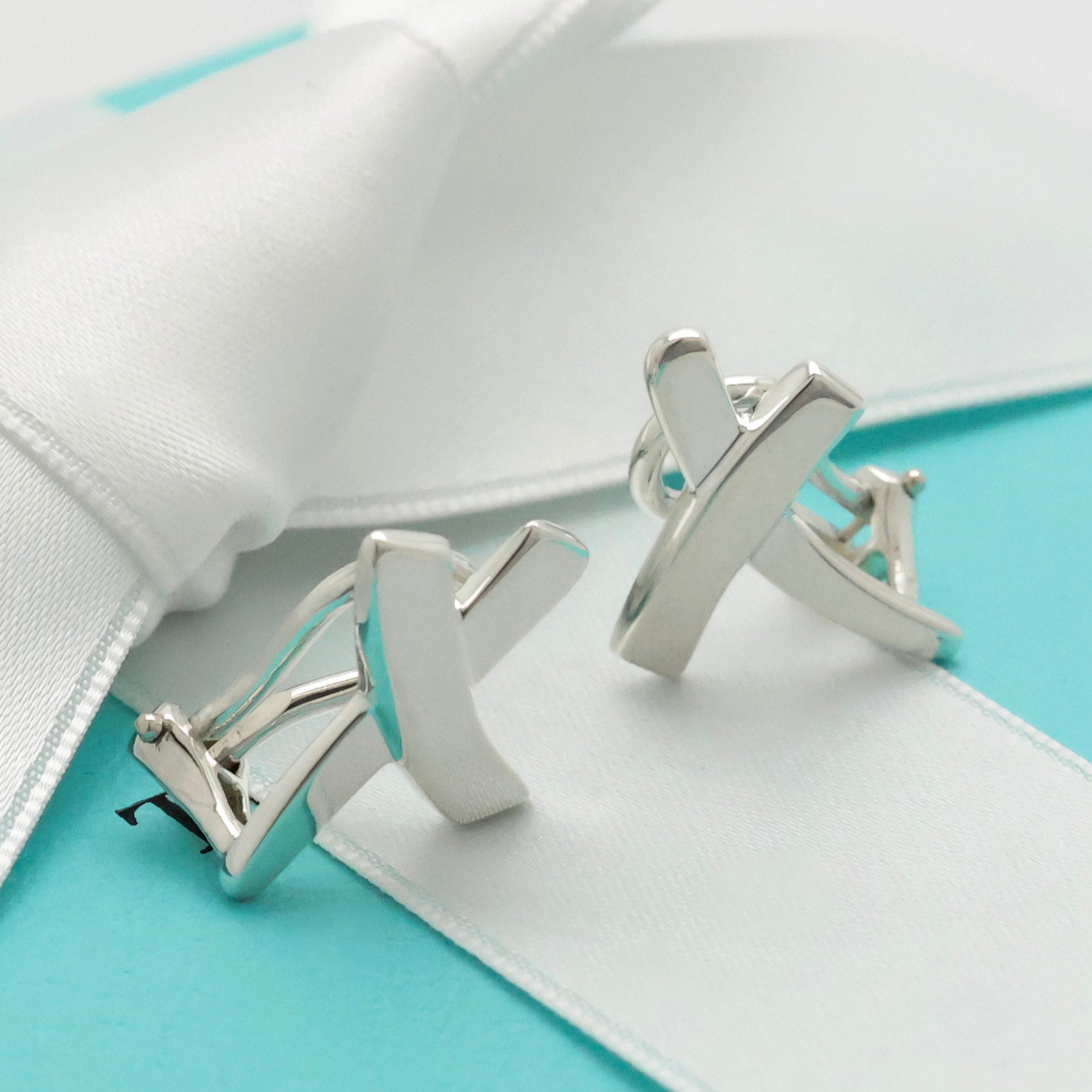 TIFFANY&Co. キス クロス パロマピカソ クリップ イヤリング AG925