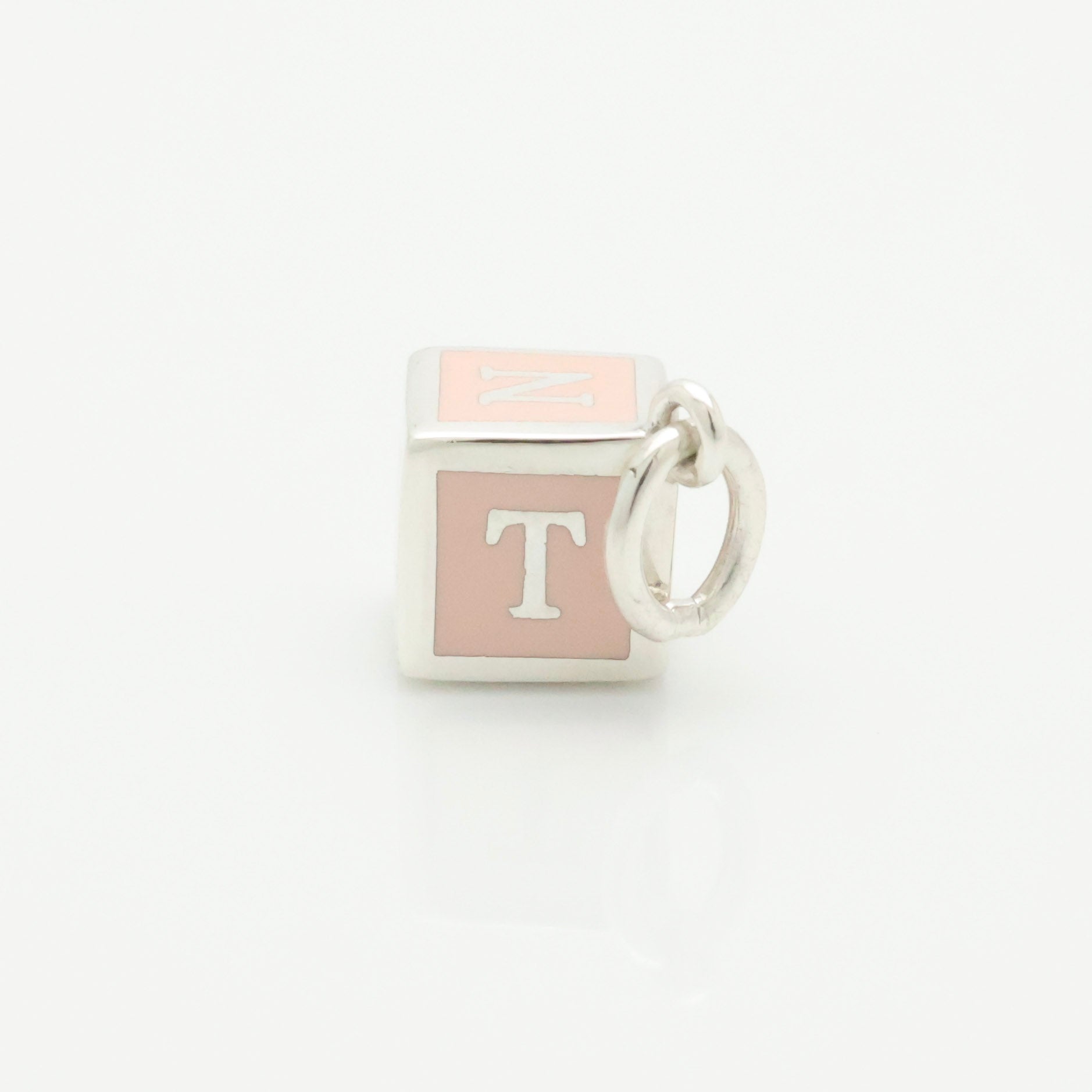 TIFFANY&Co. NY  T&CO ピンク エナメル ブロック キューブ チャーム AG925