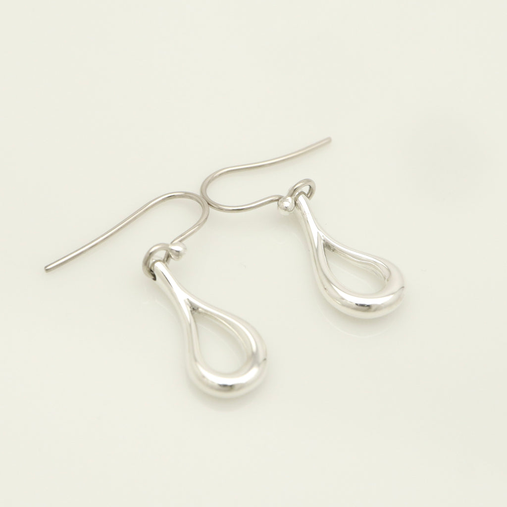 TIFFANY&Co.  オープン ティアドロップ エルサペレッティ フック ピアス AG925