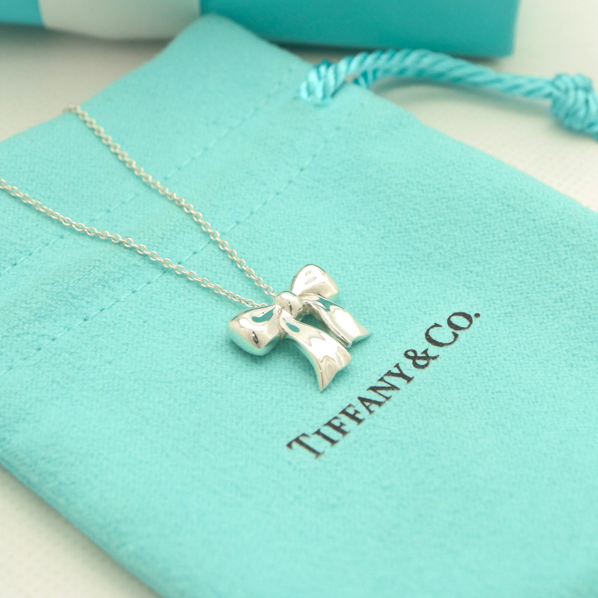 TIFFANY&Co. ミニ リボン ネックレス AG925