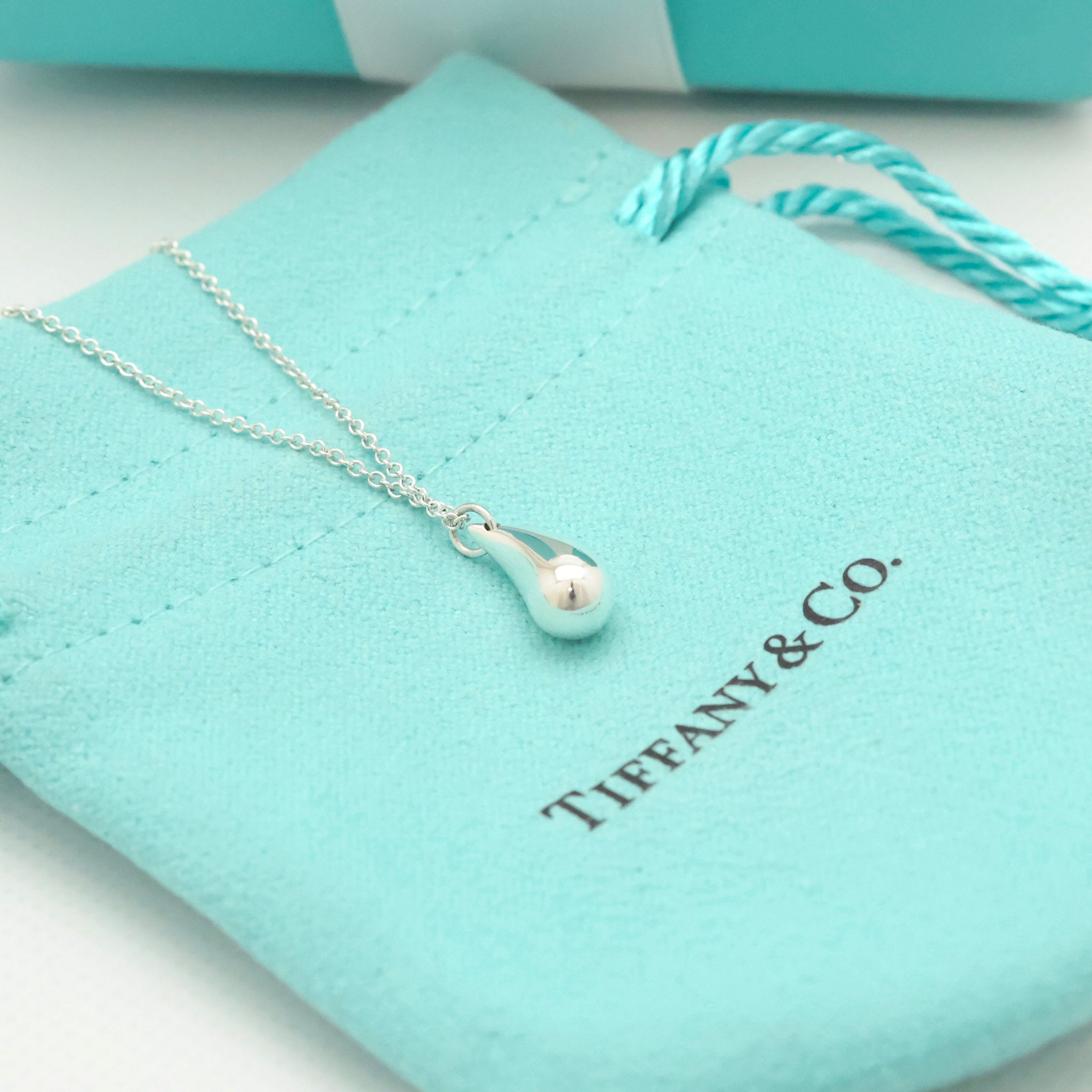 Tiffany & Co. Peretti Teardrop Necklace Pendant  Sterling Silver 925