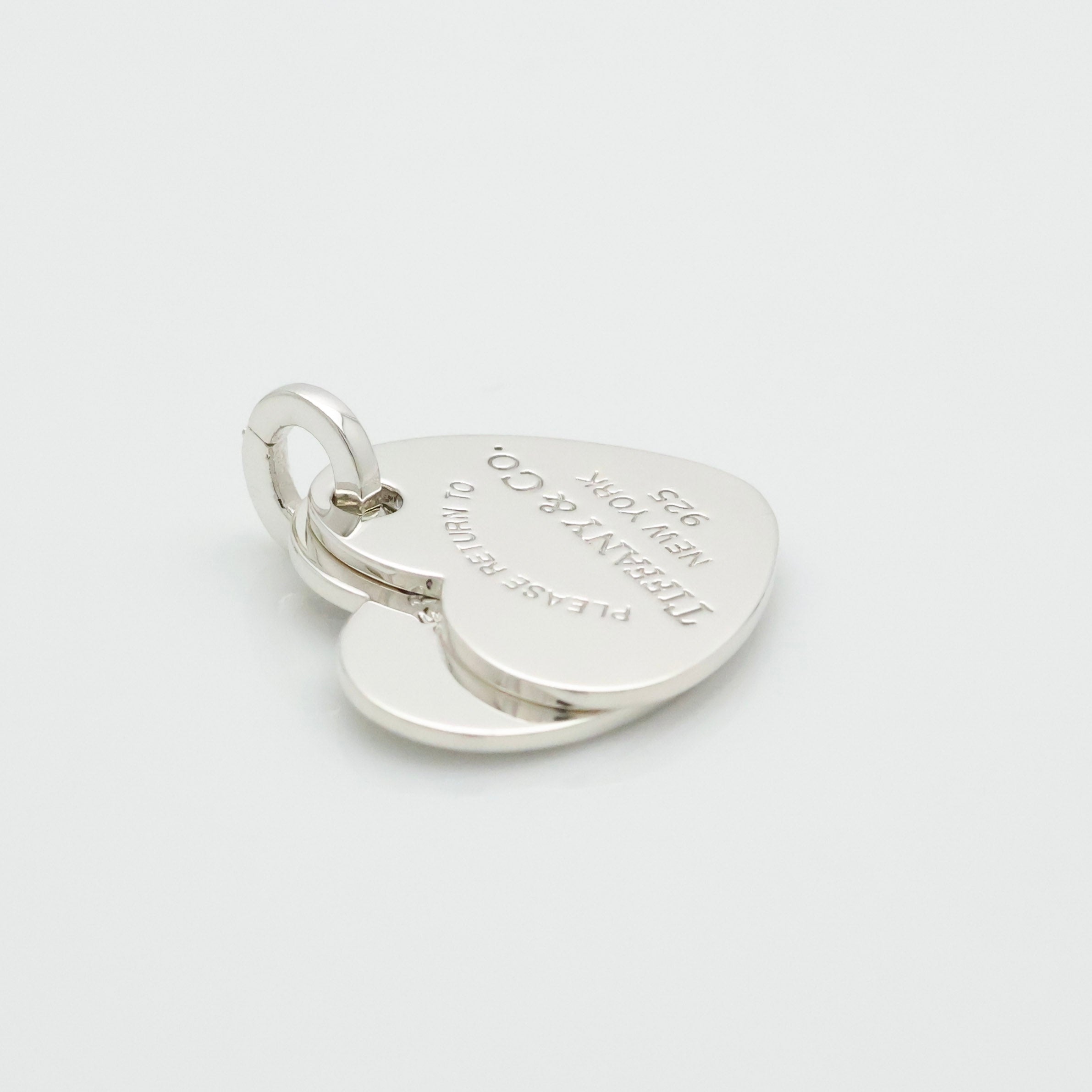 TIFFANY&Co. リターントゥ ティファニー ダブル ハート タグ チャーム AG925