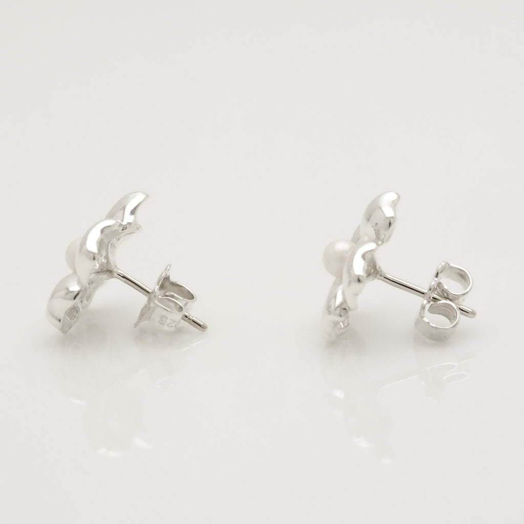 TIFFANY&Co. フラワー パール スタッド ピアス AG925