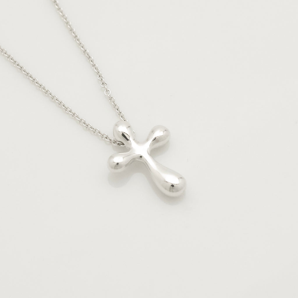  Tiffany & Co. Small Cross Pendant Necklace  Sterling Silver 925 