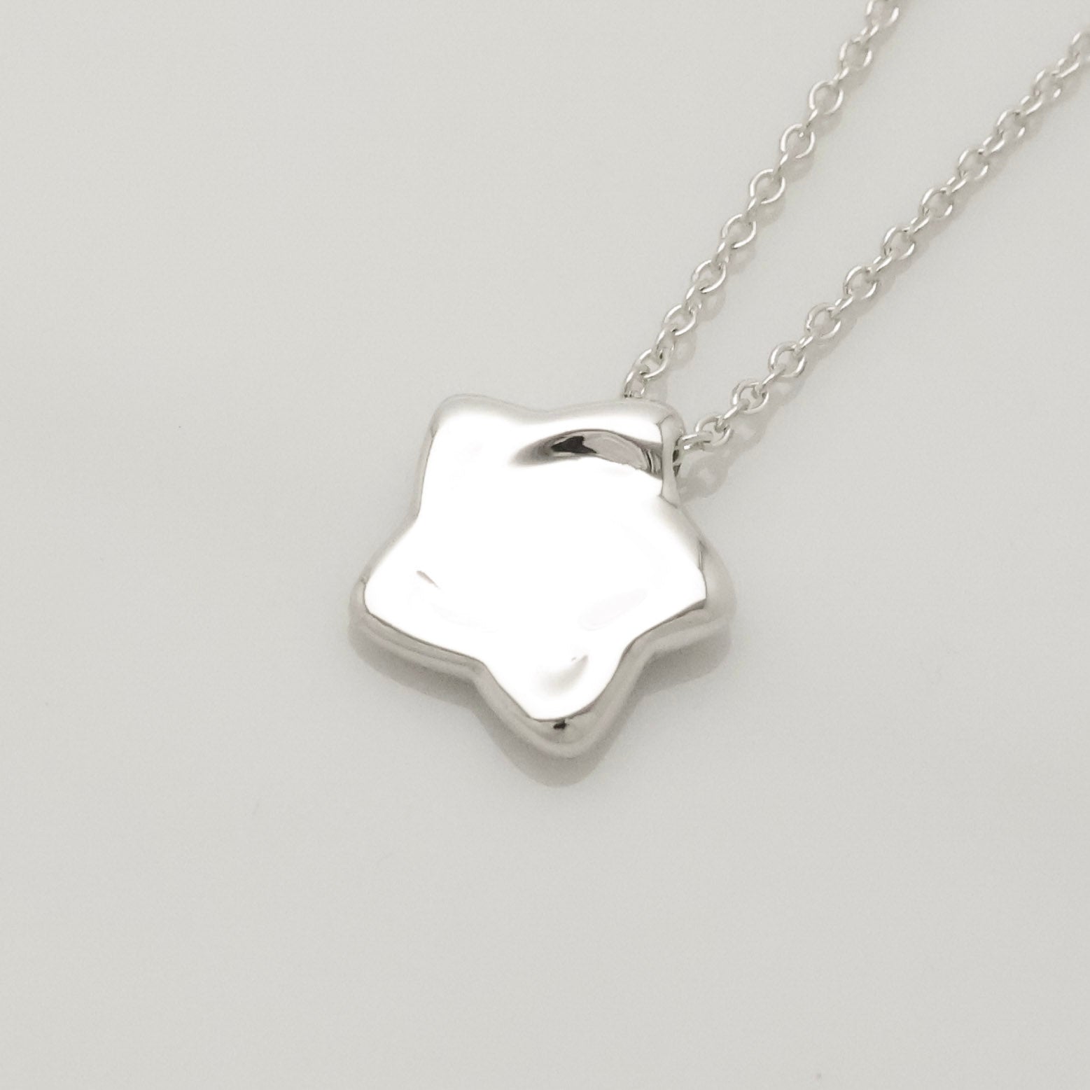  Tiffany & Co. Peretti Star Pendant Necklace Sterling Silver 925 