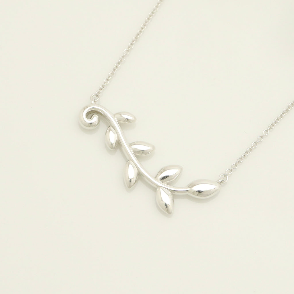 Tiffany & Co. Picasso Olive Leaf Vine Necklace Sterling Silver 925