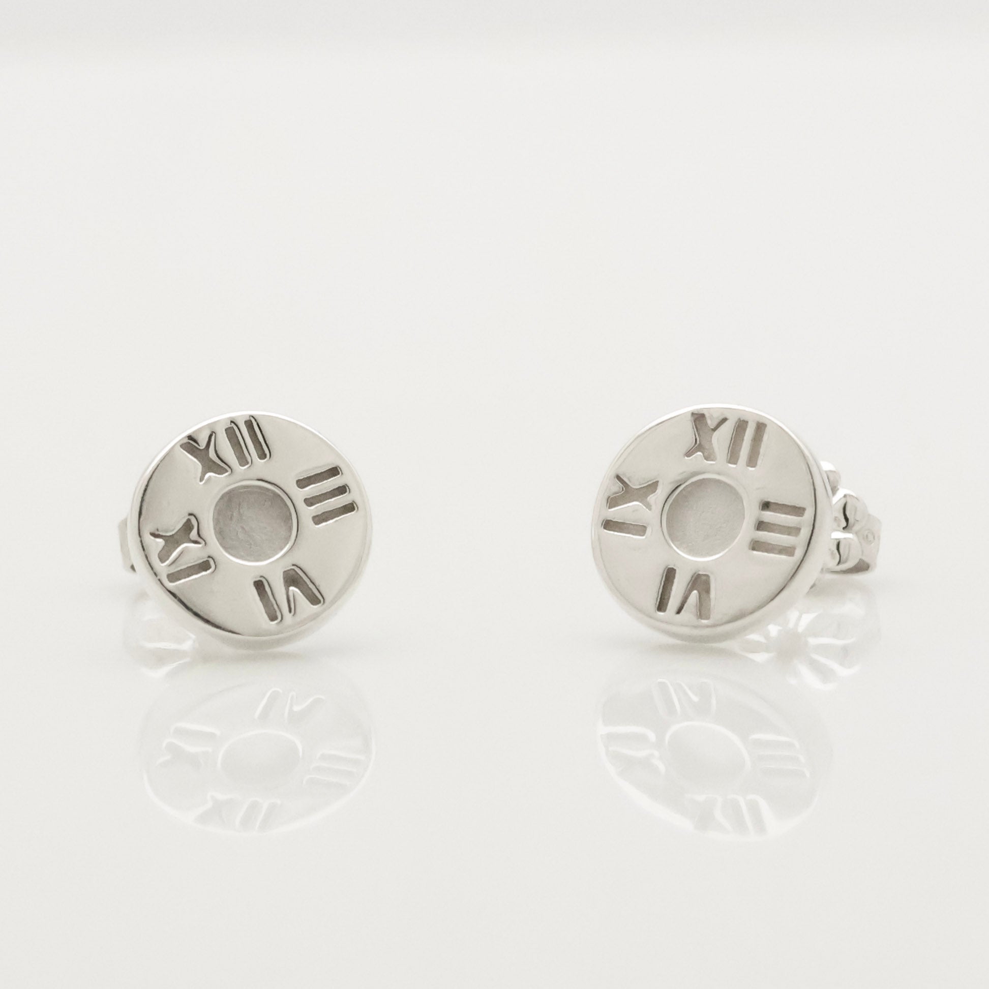 TIFFANY&Co. アトラス ピアスド サークル スタッド ピアス AG925