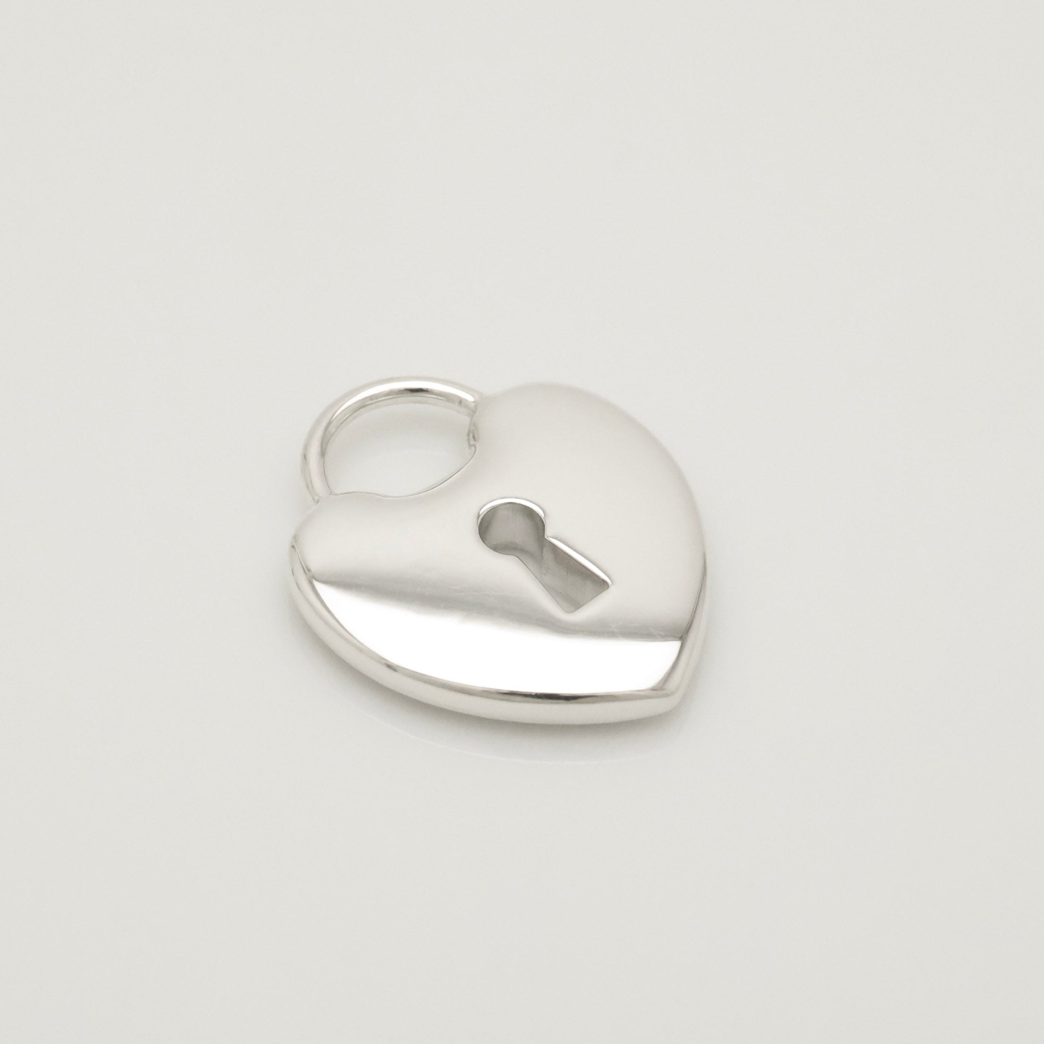 TIFFANY&Co. ラージ ハート ロック チャーム AG925