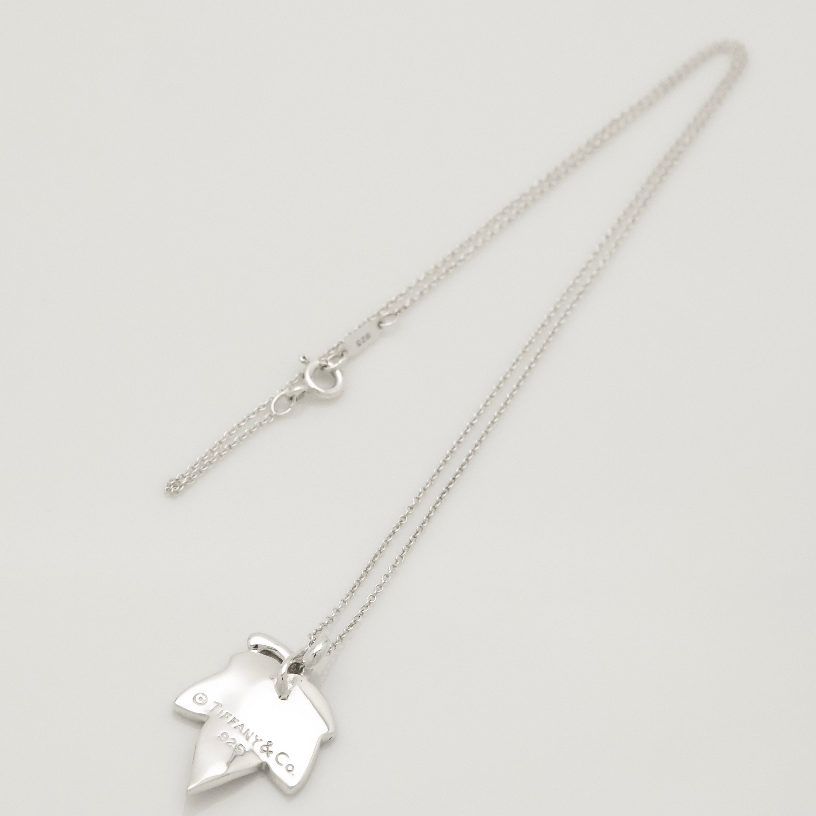 TIFFANY&Co. メイプル リーフ ネックレス AG925