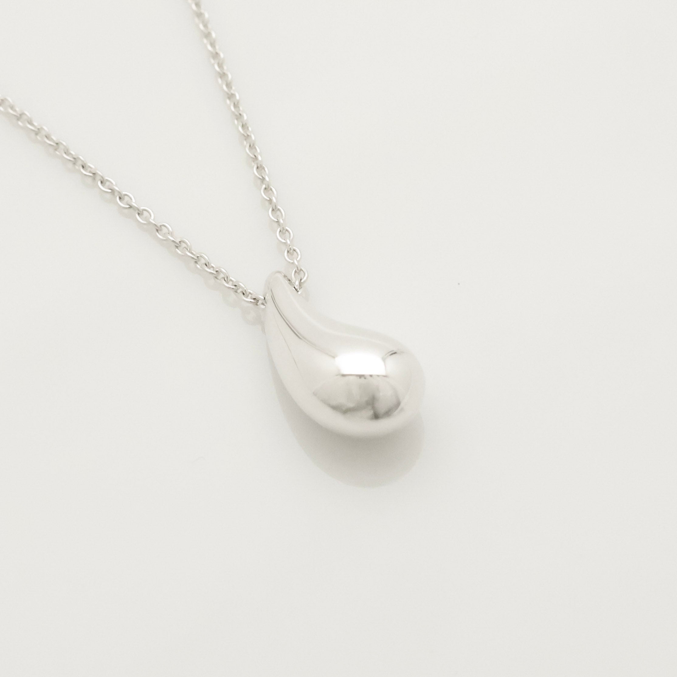 Tiffany & Co. Peretti Teardrop Necklace Pendant  Sterling Silver 925