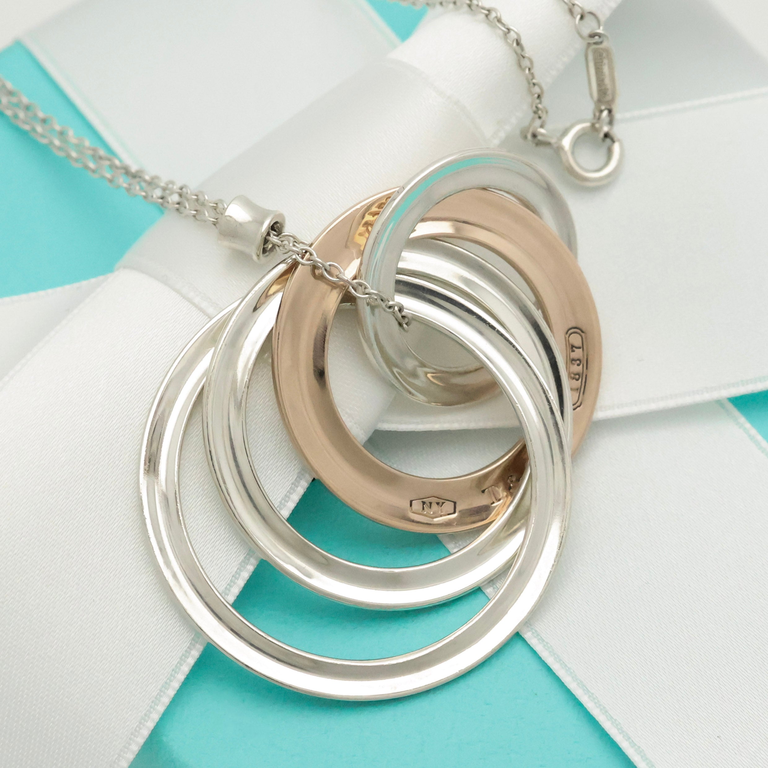 TIFFANY&Co. 4連 1837 インターロッキング サークル ネックレス ルベドメタル AG925