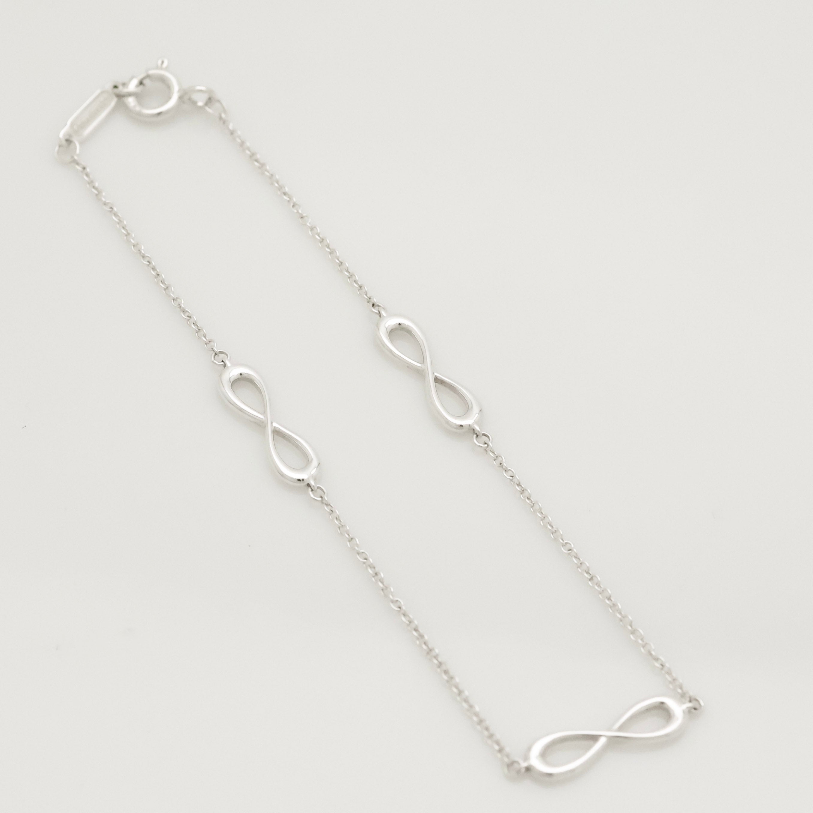 TIFFANY&Co. 3連 トリプル インフィニティ エンドレス ブレスレット AG925