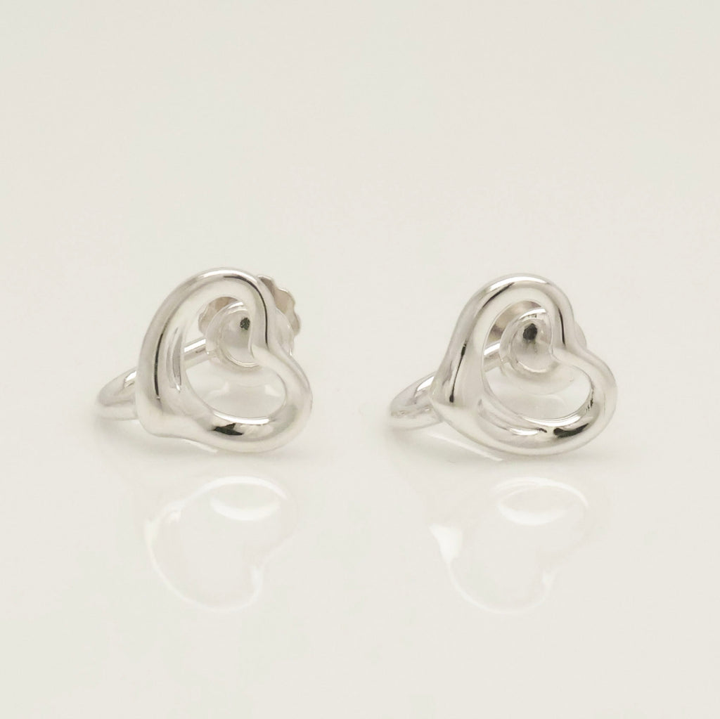 Tiffany & Co. Peretti Open Heart Screw back Earrings Sterling Silver 925