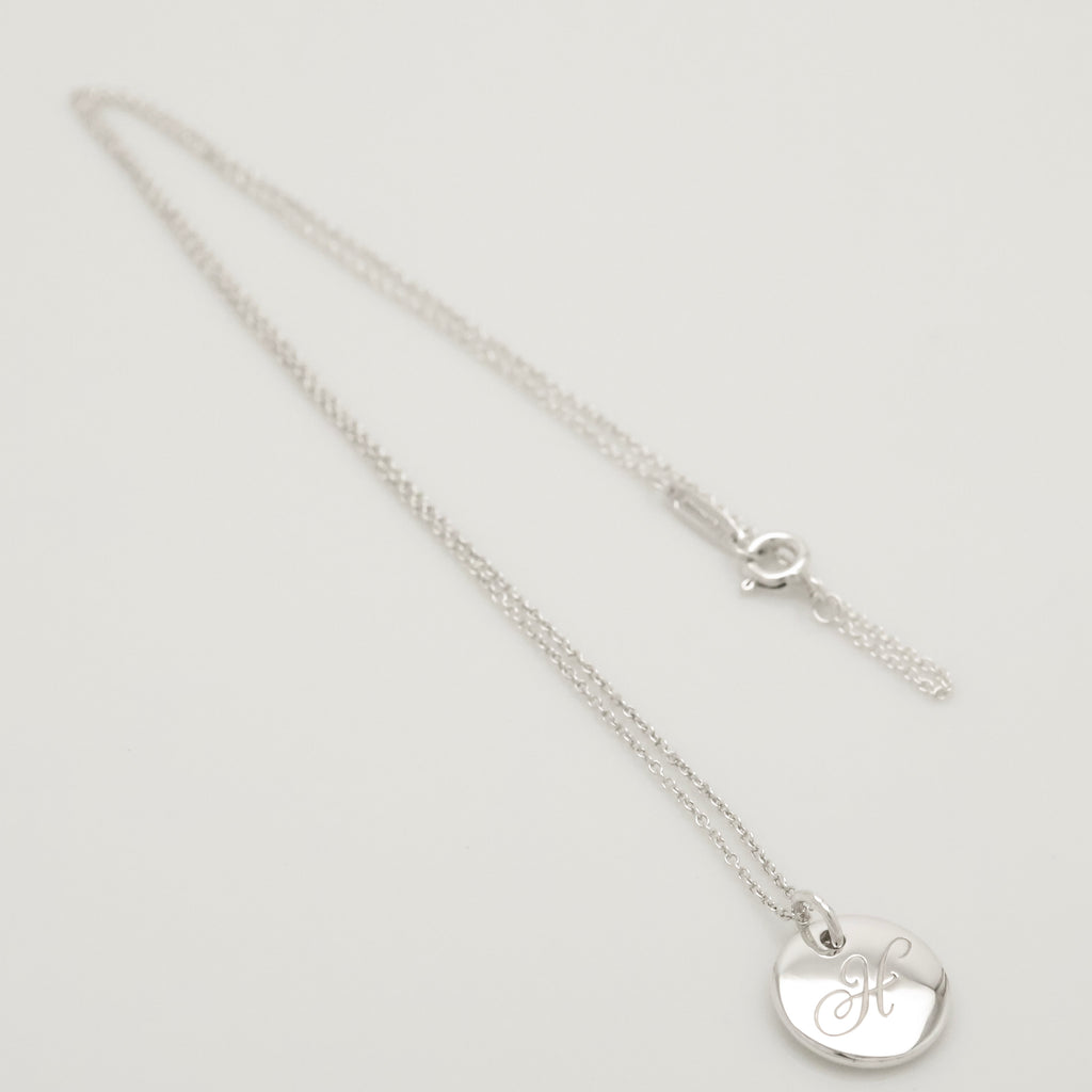 TIFFANY&Co. ノーツ レター ラウンド イニシャル H ディスク ネックレス AG925