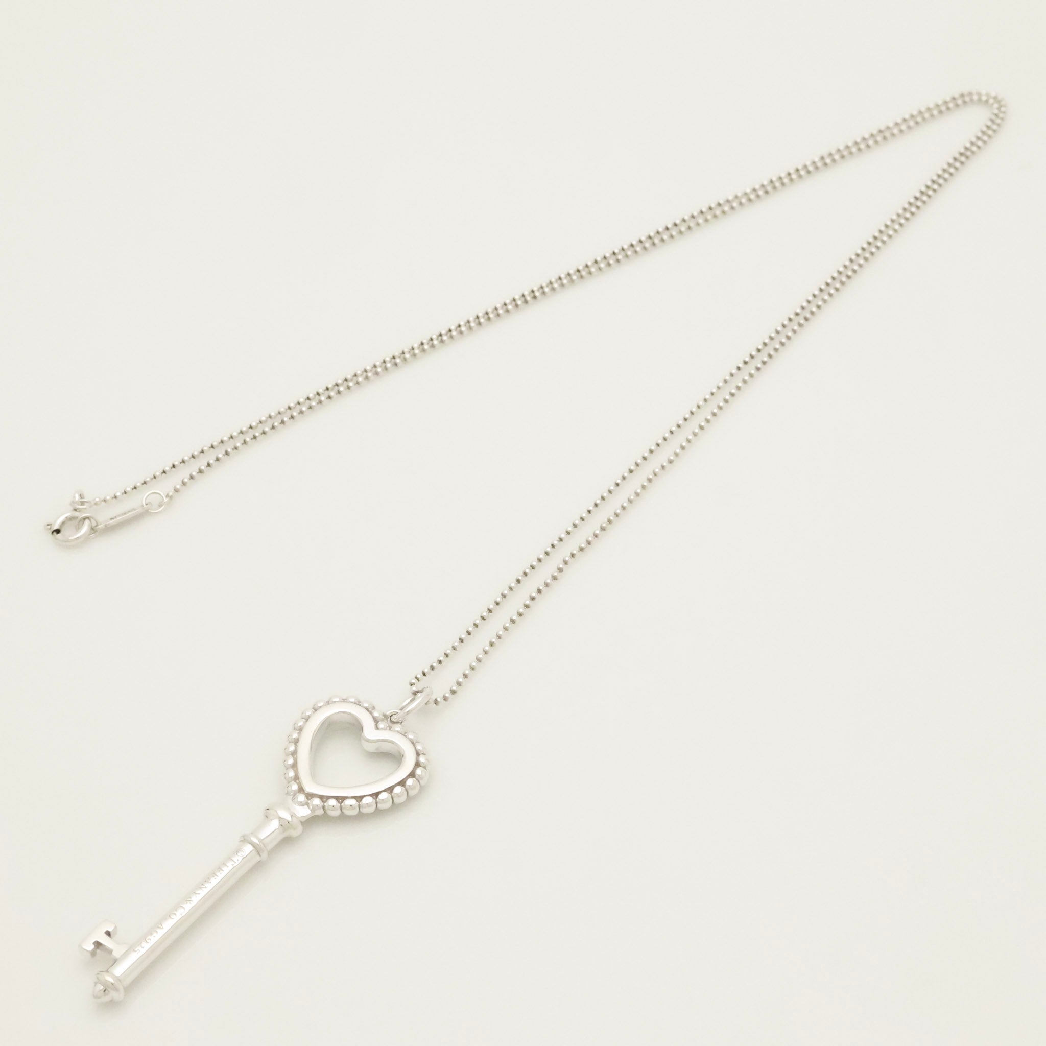  Tiffany & Co. Blue Enamel Beaded Heart Key Necklace Sterling Silver 925　