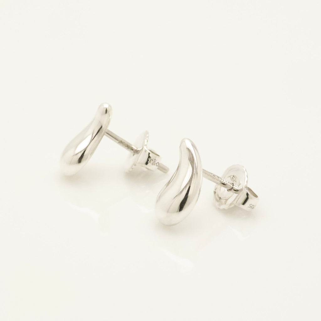 Tiffany & Co. Peretti Teardrop Stud Earrings Sterling Silver 925