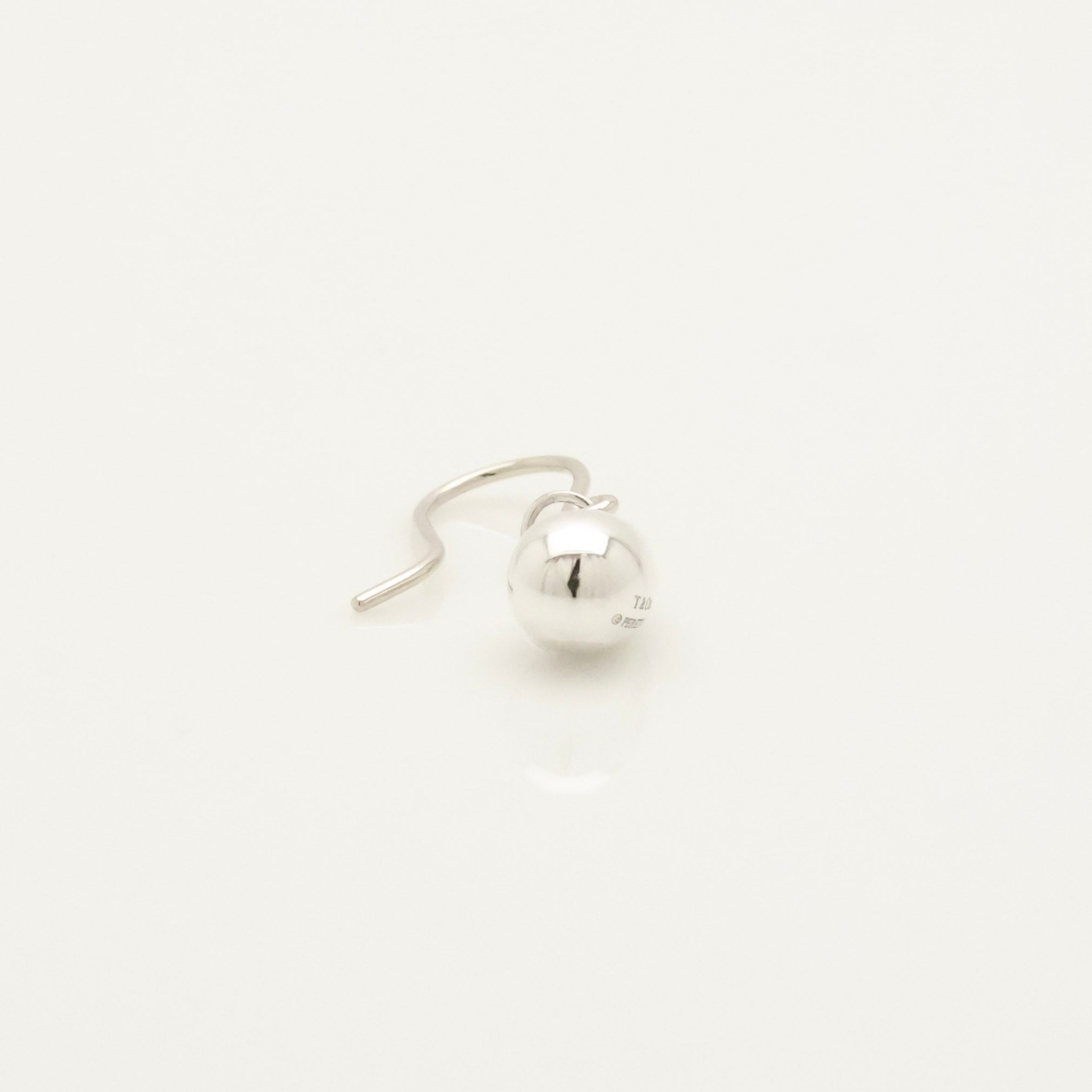 Tiffany & Co.SINGLE Peretti Teardrop Dangle Earrings Sterling Silver 925