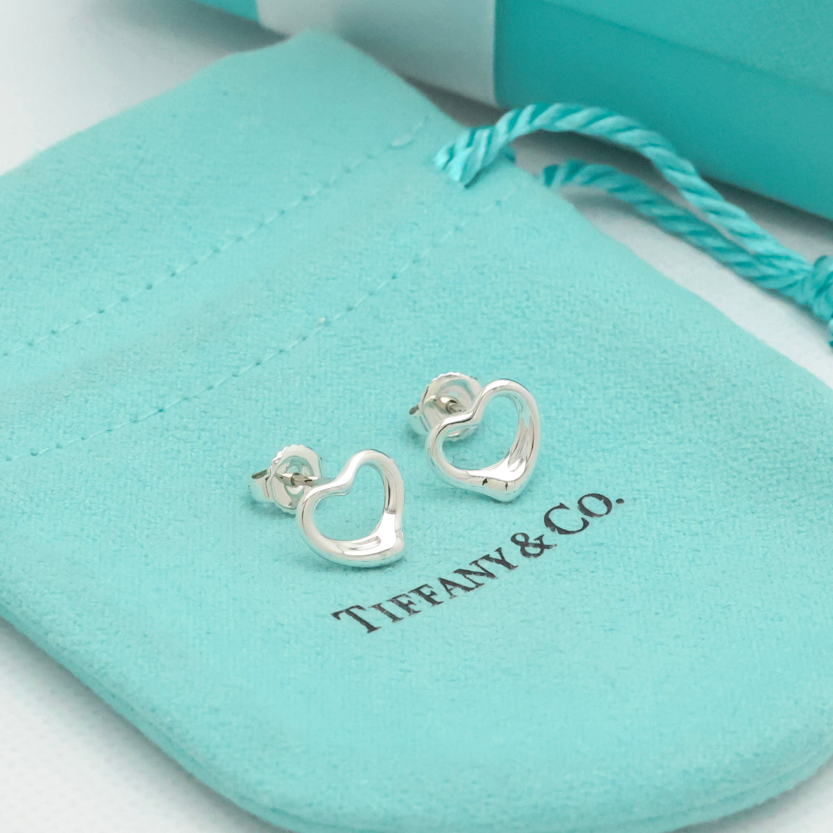 TIFFANY&Co.  オープンハート エルサペレッティ スタッド ピアス AG925