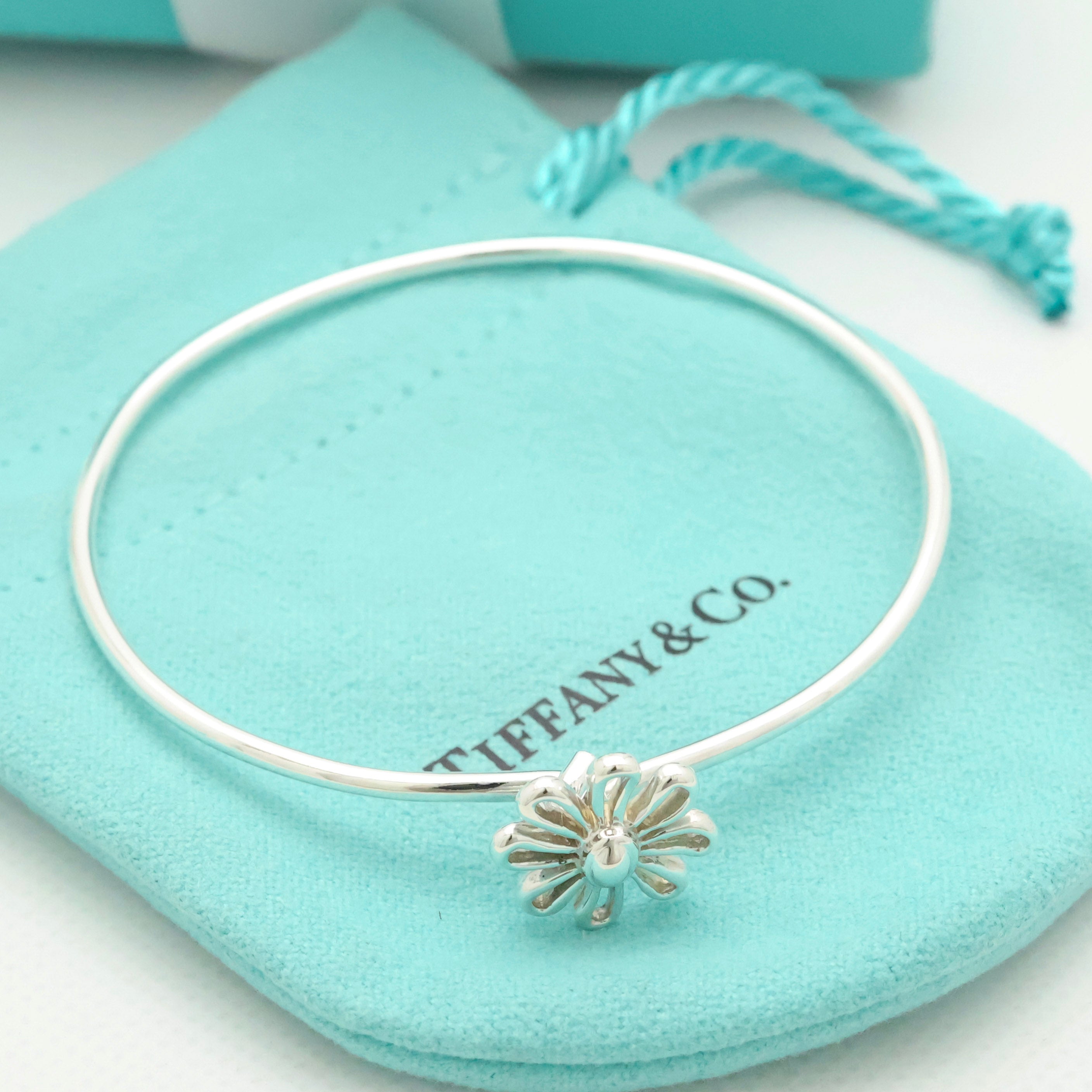 Tiffany & Co. Daisy Flower Hook Bangle Bracelet  Sterling Silver 925