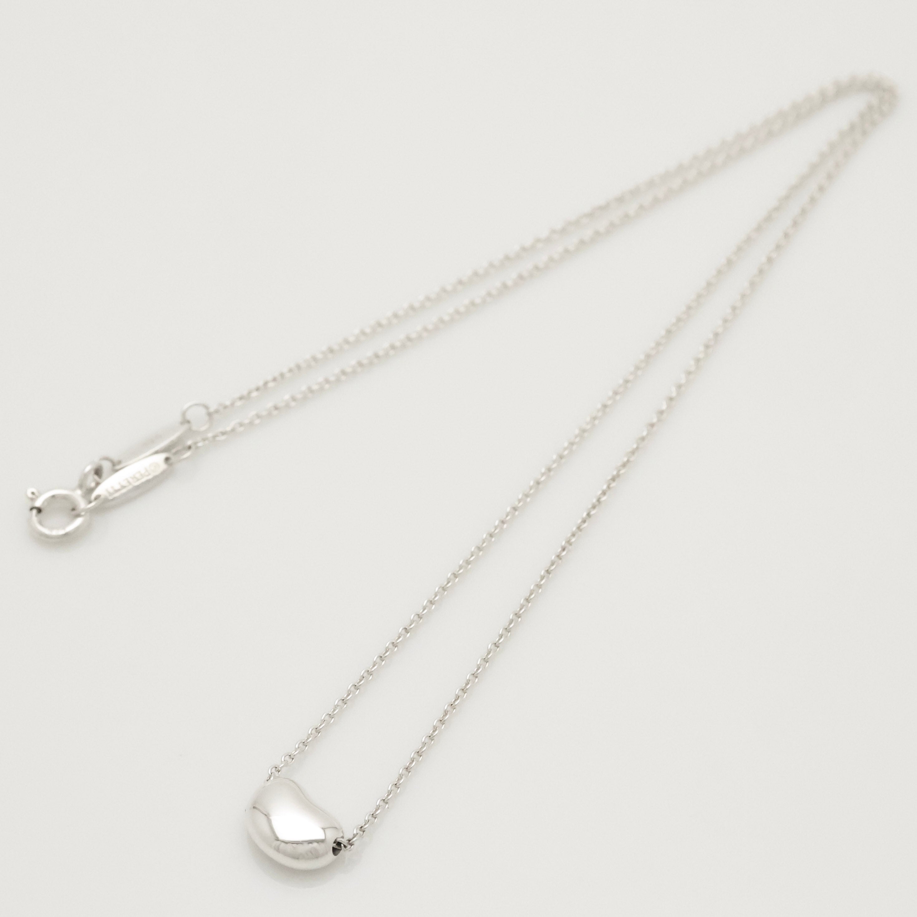  Tiffany & Co. Peretti Mini  Bean Necklace  Sterling Silver 925 