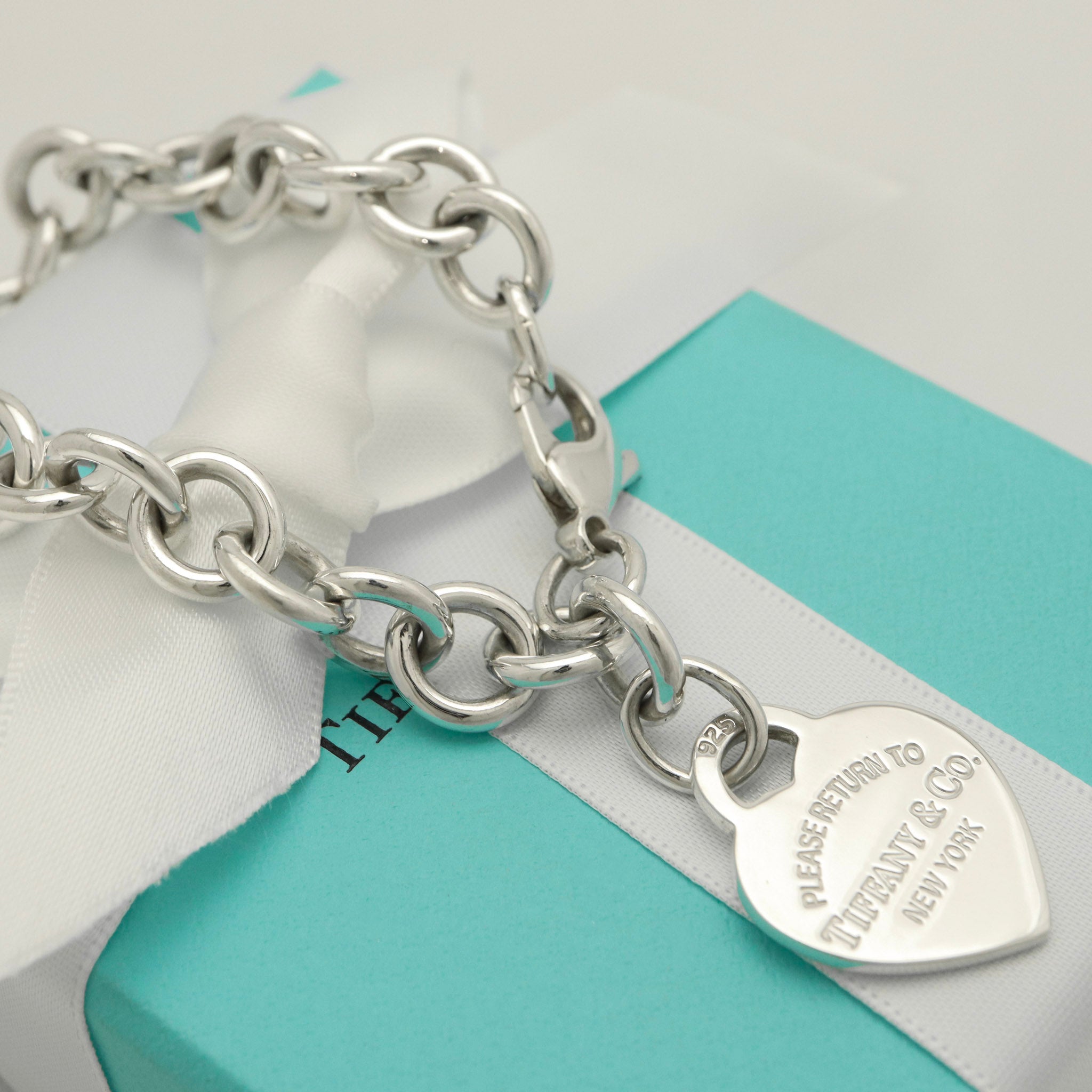 TIFFANY&Co. リターントゥ ティファニー ハート タグ チェーン ブレスレット AG925