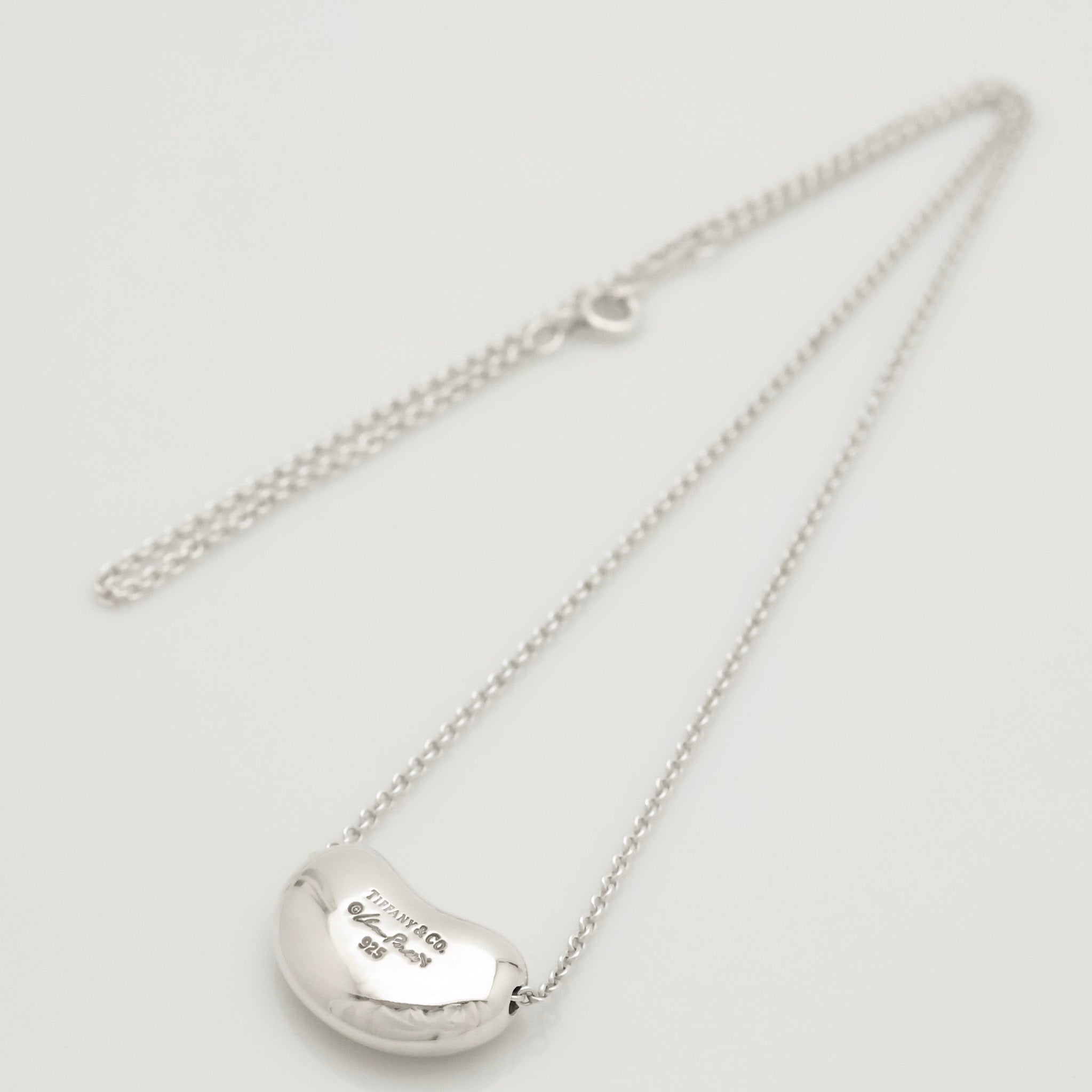  Tiffany & Co. Peretti Large  Bean Necklace  Sterling Silver 925 