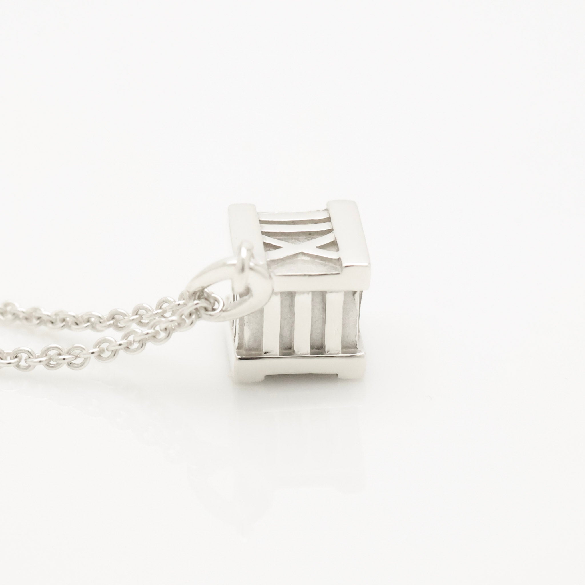  Tiffany & Co. Atlas Cube Necklace Pendant  Sterling Silver  925 