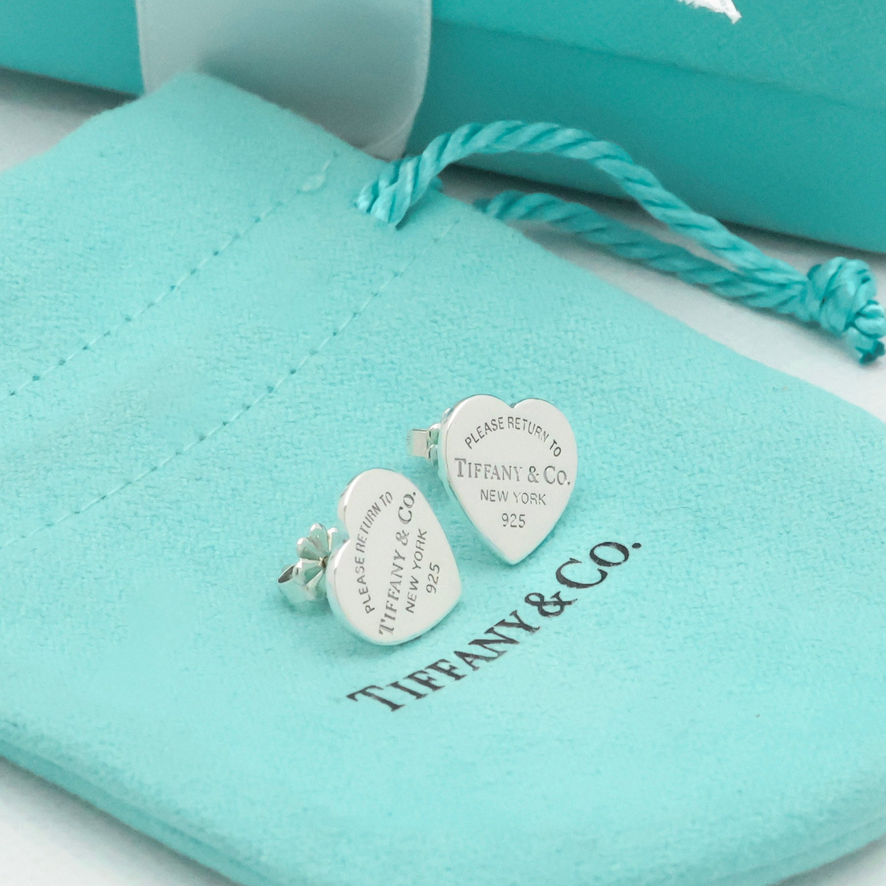 TIFFANY&Co. リターントゥ ティファニー ハート タグ スタッド ピアス AG925
