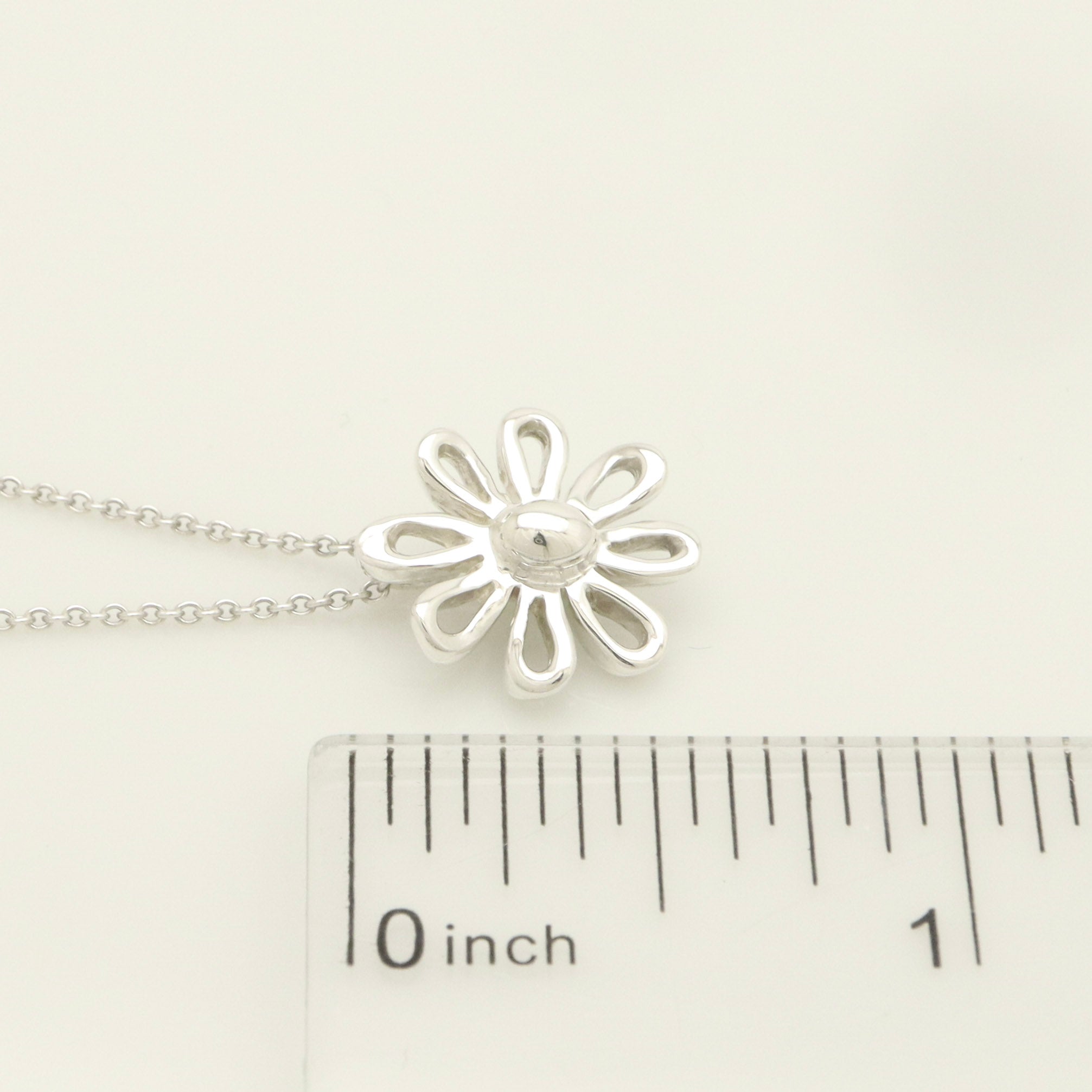 Tiffany & Co. Picasso Daisy Flower Necklace Sterling Silver 925