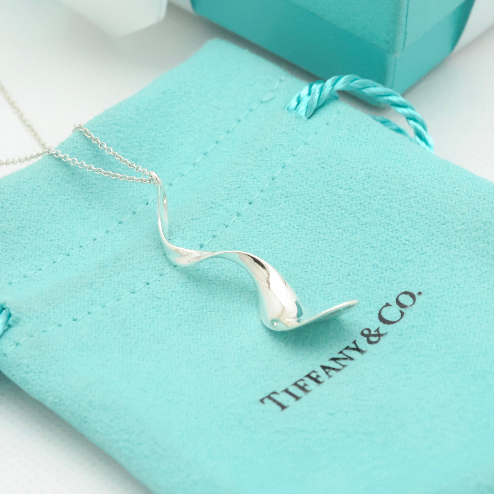 Tiffany & Co. Frank Gehry Orchid Drop Pendant Necklace Sterling Silver 925