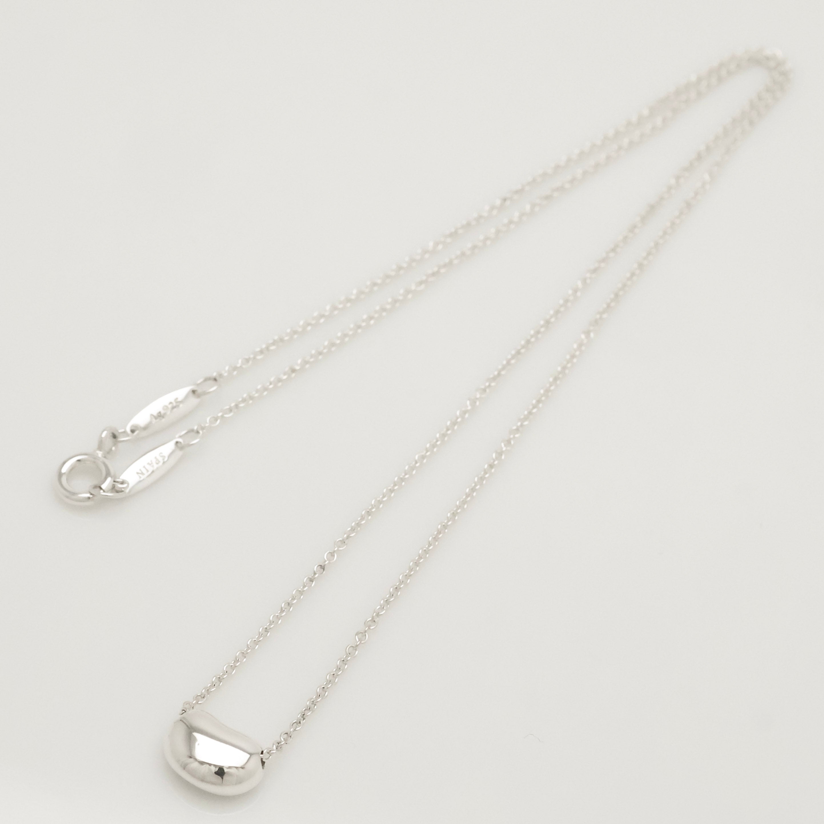  Tiffany & Co. Peretti Mini  Bean Necklace  Sterling Silver 925 