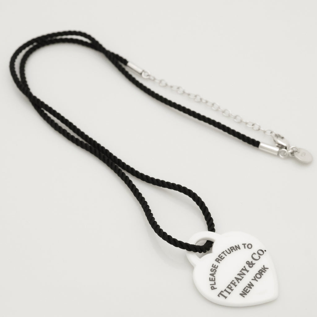 TIFFANY&Co. リターントゥ ティファニー ハート タグ ホワイト ボーン シルク コード ネックレス AG925
