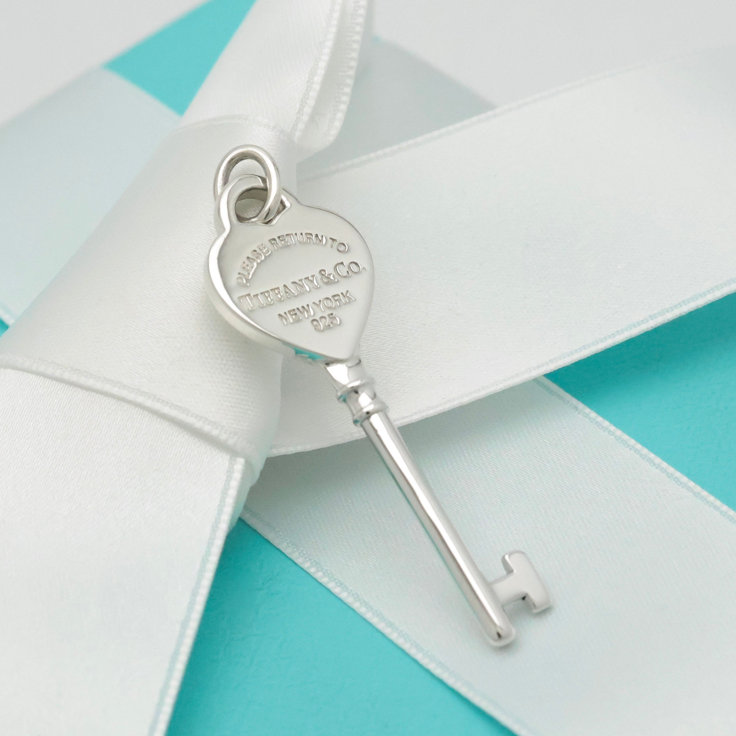 TIFFANY&Co. リターントゥ ティファニー ハート キー チャーム AG925
