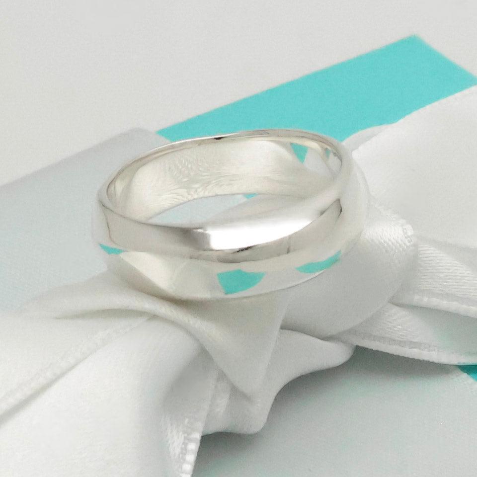TIFFANY&Co. ナイフエッジ リング 6 号 AG925