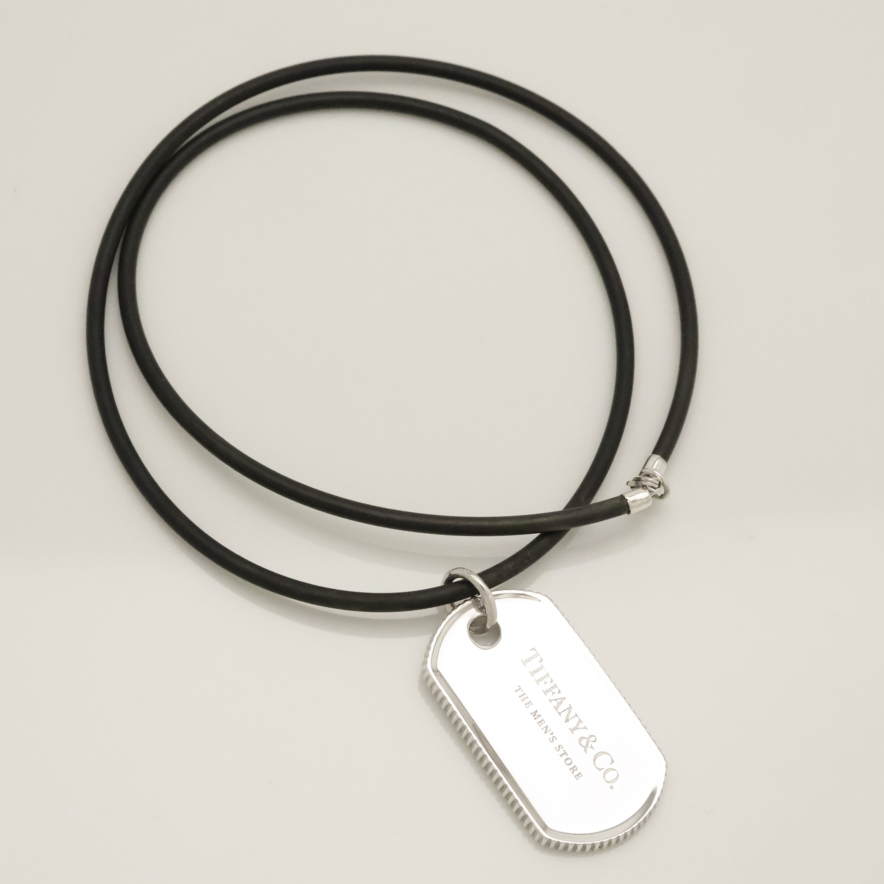 TIFFANY&Co. コイン エッジ ドッグ タグ ラバー コード ネックレス AG925