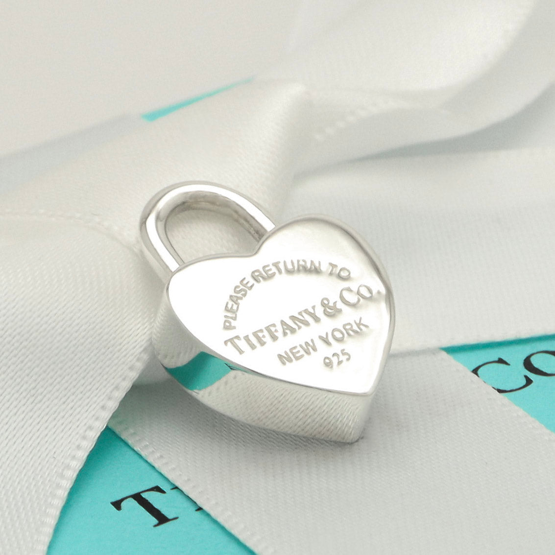 Tiffany & Co. Heart Charm Padlock Lock or Pendant in Sterling Silver 925