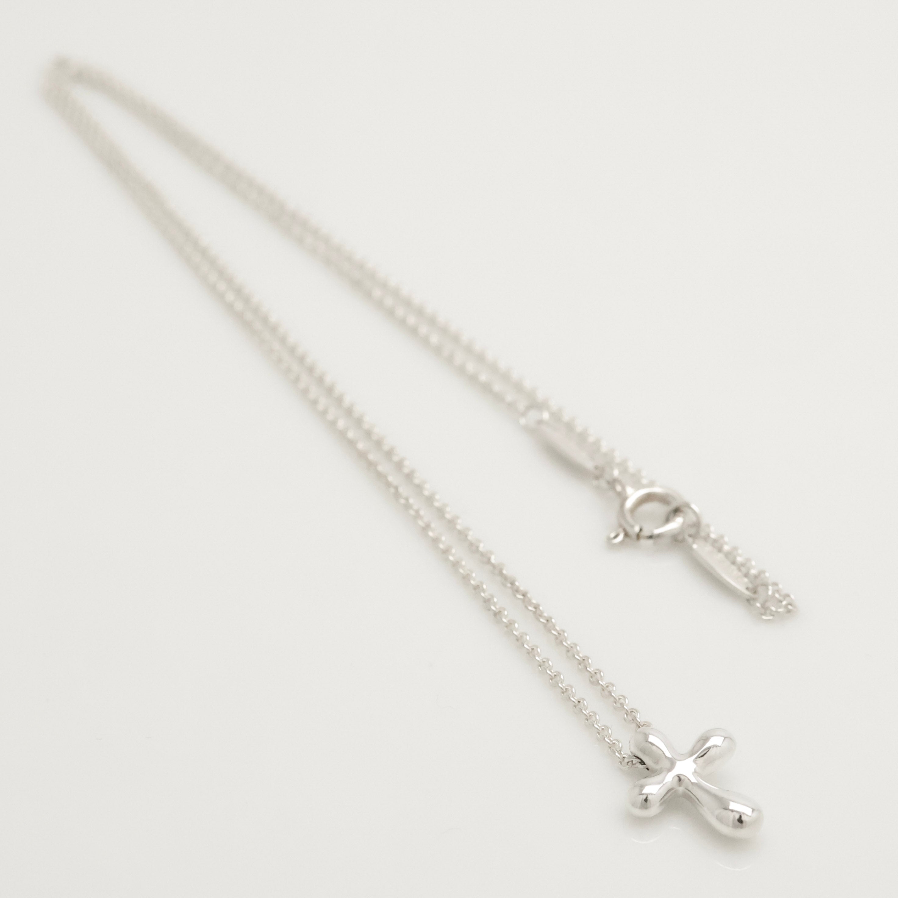 TIFFANY&Co. スモール クロス エルサペレッティ ネックレス AG925