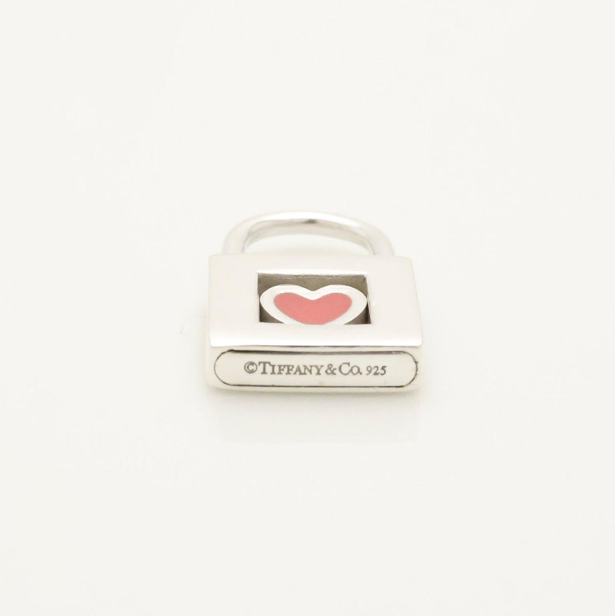 TIFFANY&Co. カデナ ロック レッド エナメル ハート ネックレス AG925