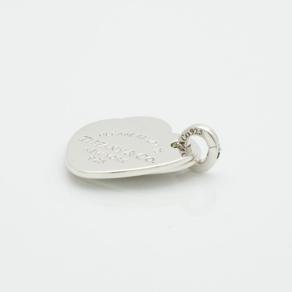 TIFFANY&Co. リターントゥ ティファニー ダブル ハート タグ チャーム AG925